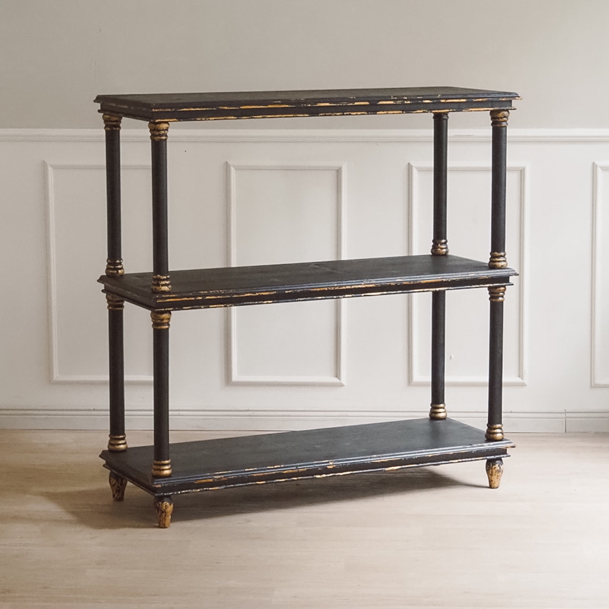 Stilvolles Etagerenregal in schwarz gold - NEU - reproduziert im antiken Stil, Holz
