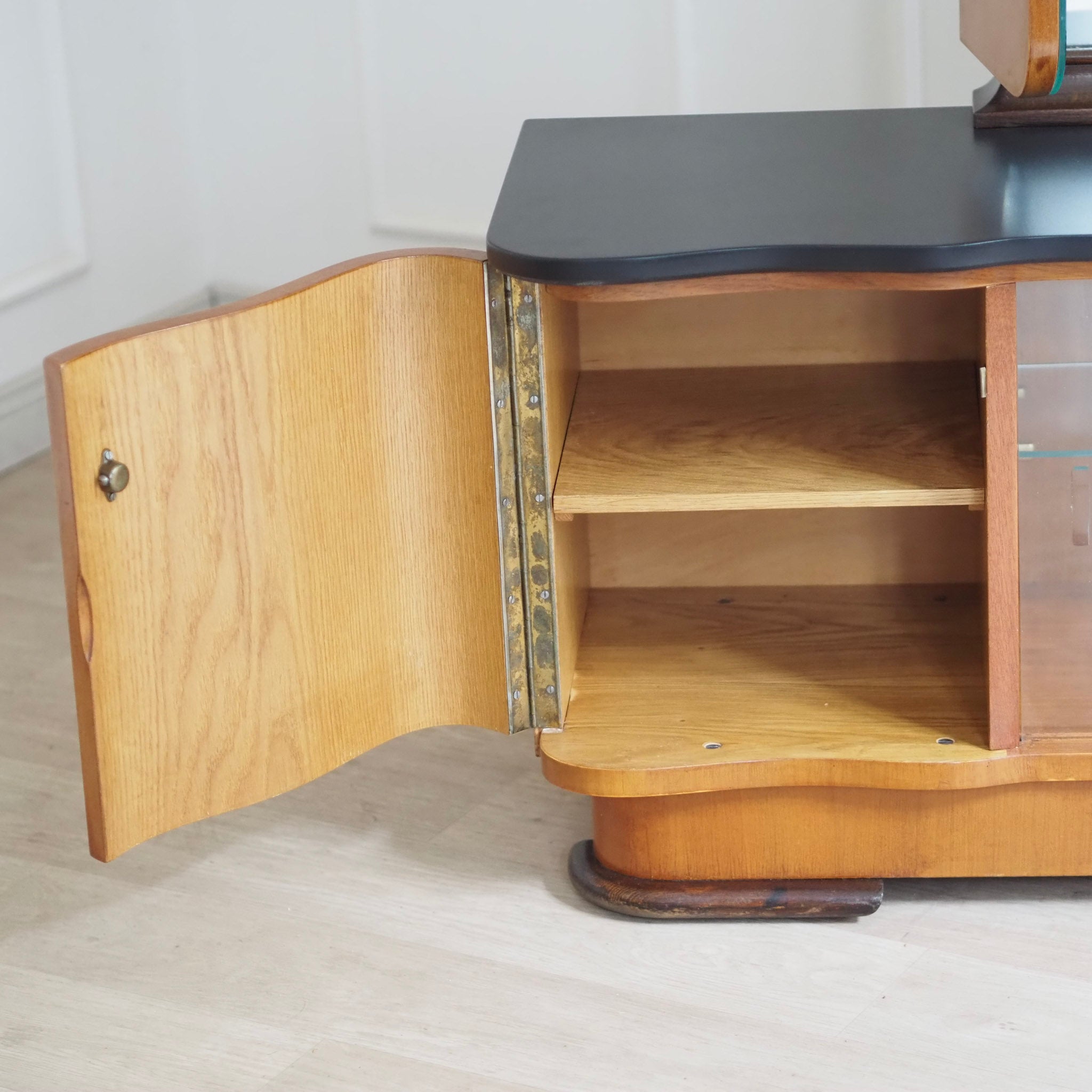 EPOCHE 1940 - Art Déco Frisiertisch, Spiegelkommode