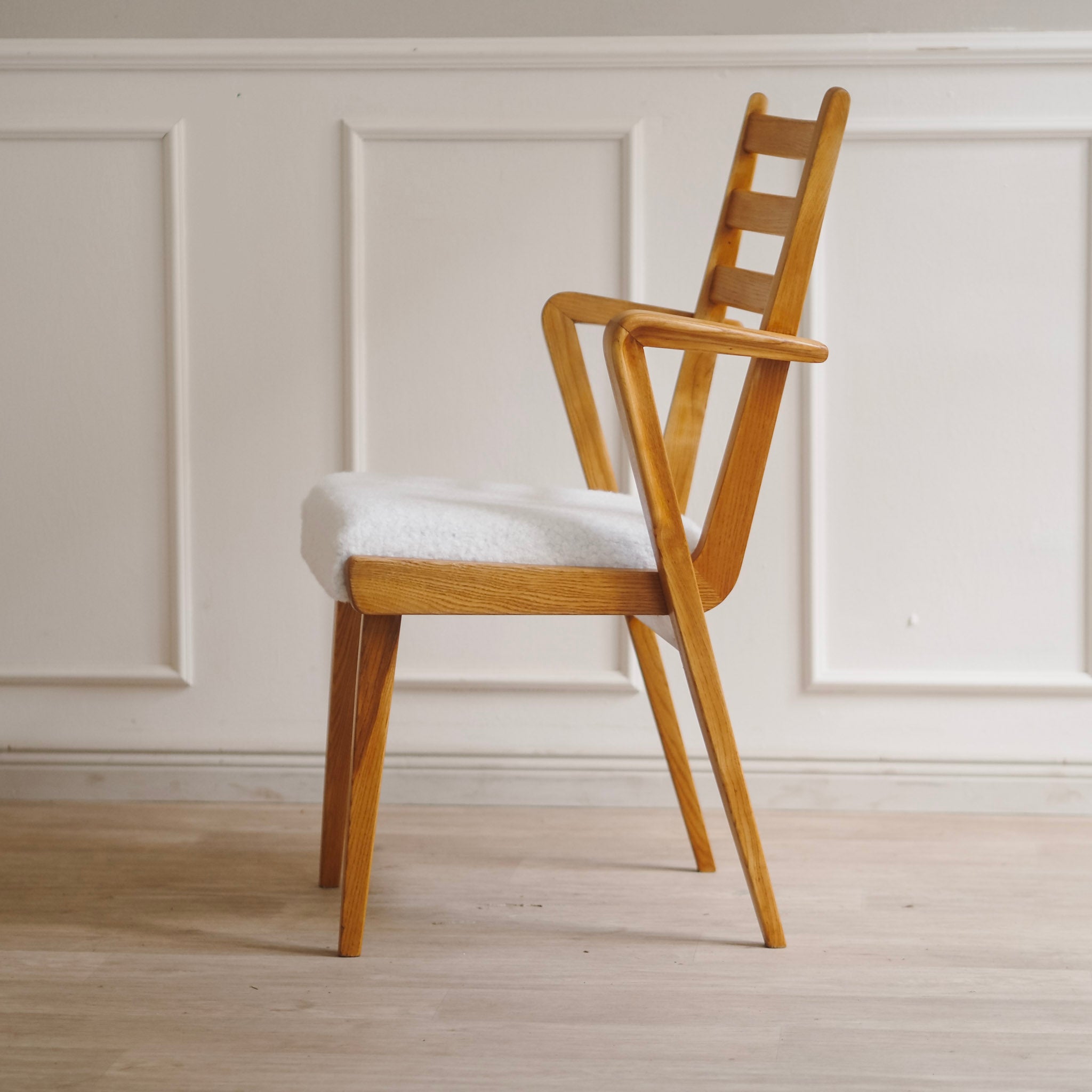 EPOCHE 1950 - 4 Armlehnstühle Mid-Century Modern Stuhl Set