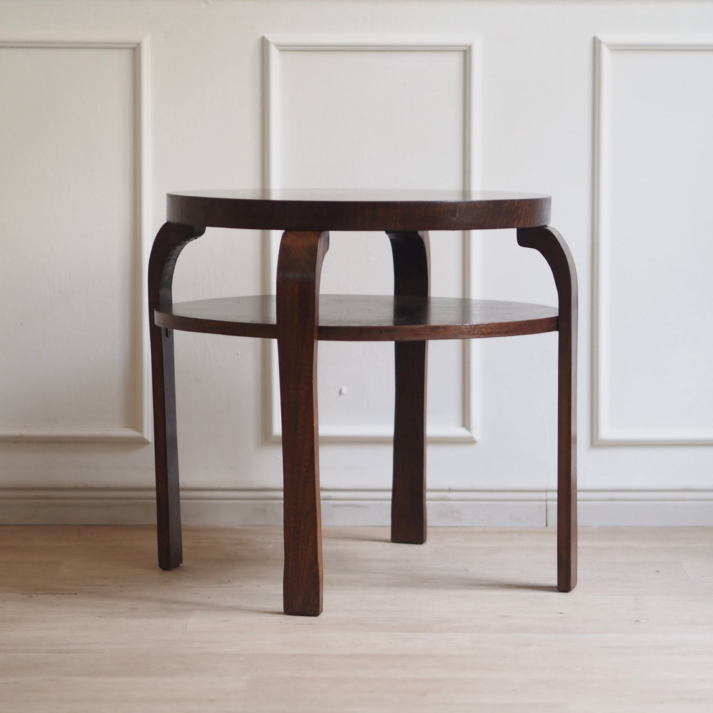 EPOCHE 1930 - Art Déco Bauhaus Sofatisch rund, zweistufig - Beistelltisch