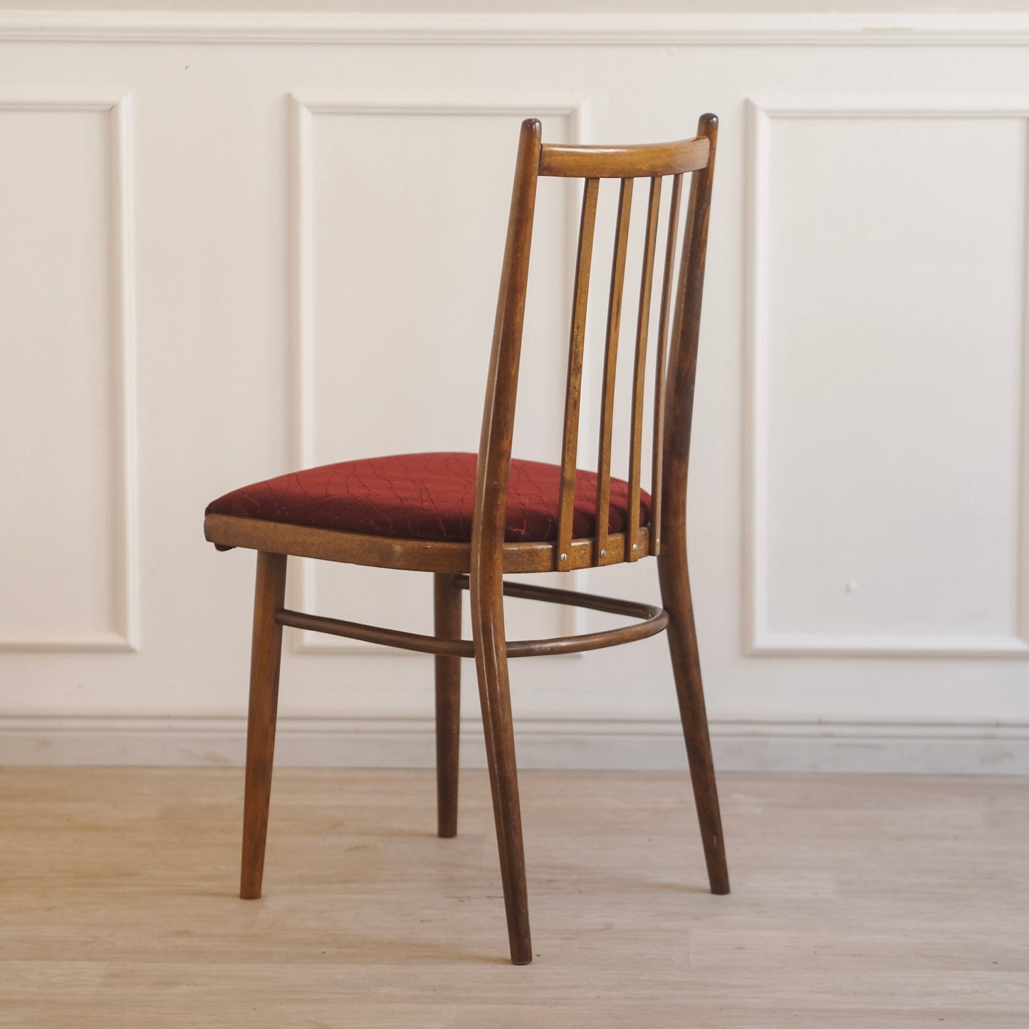 EPOCHE 1960 - Originale Midcentury Stühle, Stuhlset Weinrot