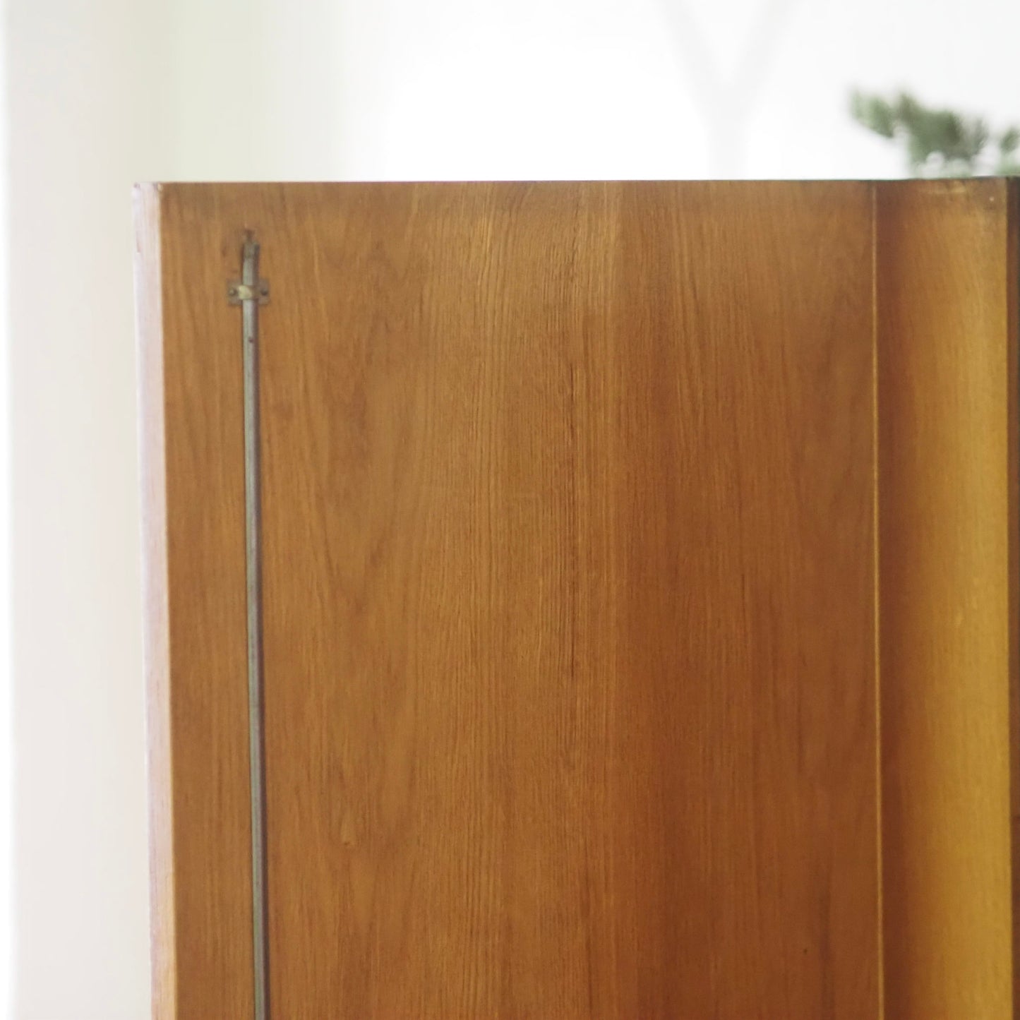 EPOCHE 1940 - Eleganter Art Déco Kleiderschrank 3türig