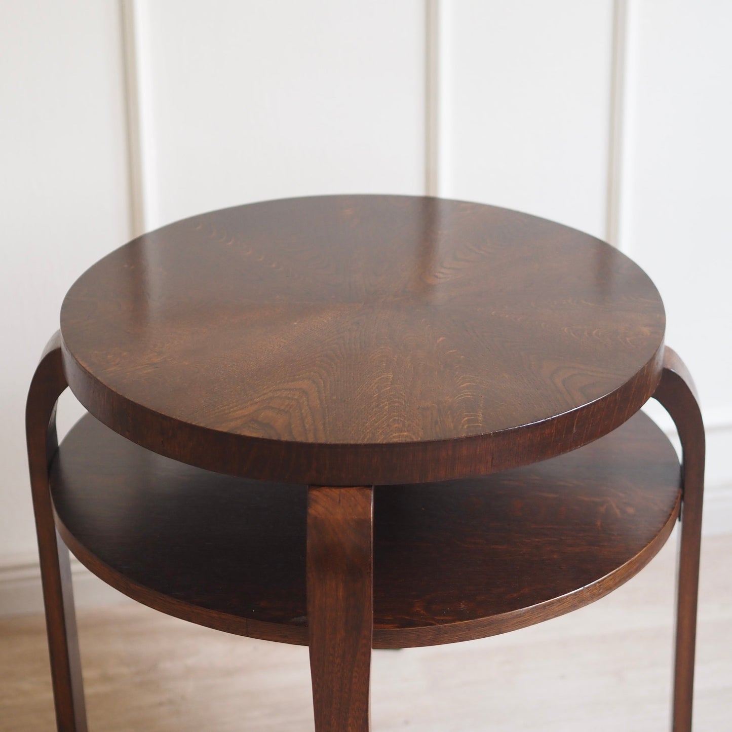 EPOCHE 1930 - Art Déco Bauhaus Sofatisch rund, zweistufig - Beistelltisch