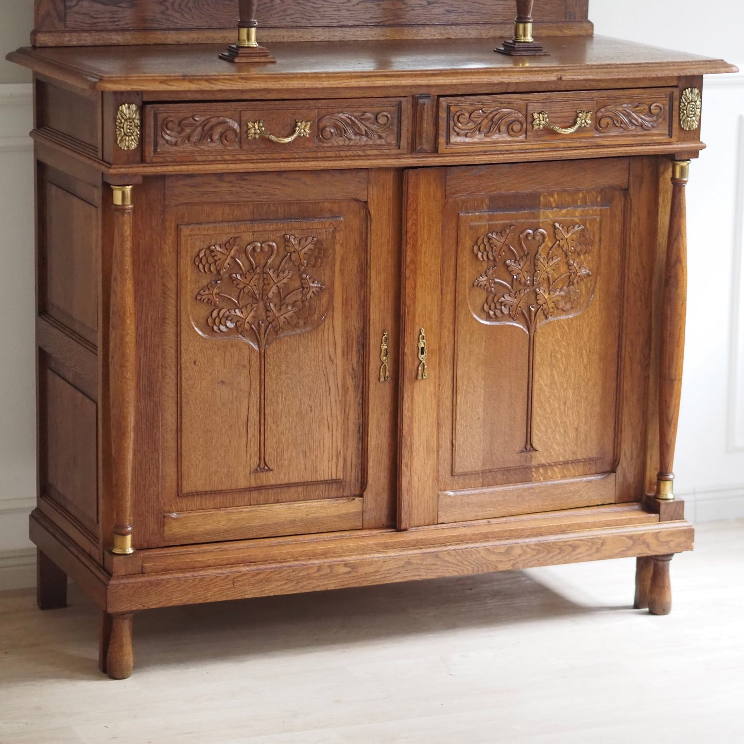 EPOCHE 1900 - Prächtiges Jugendstil Buffet mit Spiegel - Anrichte mit Facettenglas