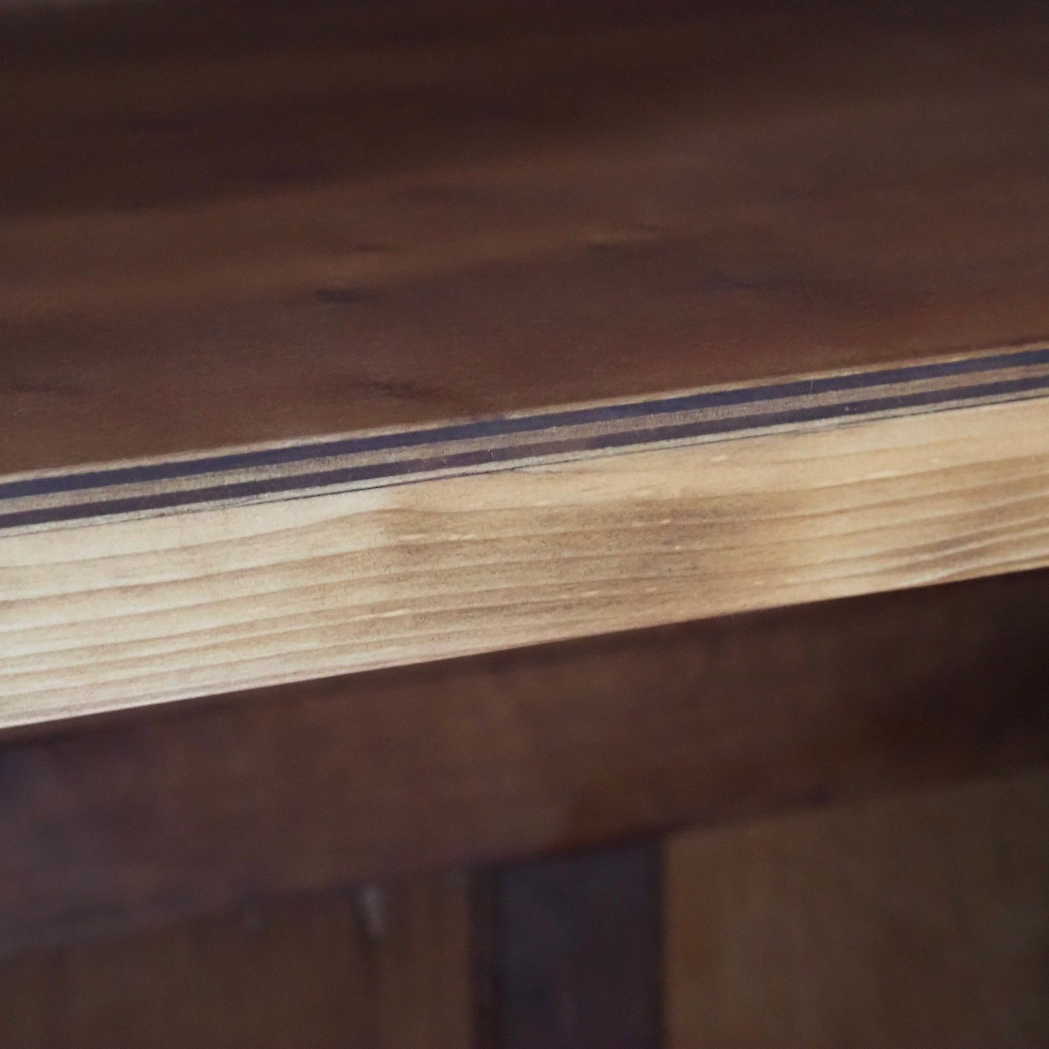 Französischer Kleiderschrank mit Wurzelholz und Intarsien - Großer Spiegel, um 1880–1900