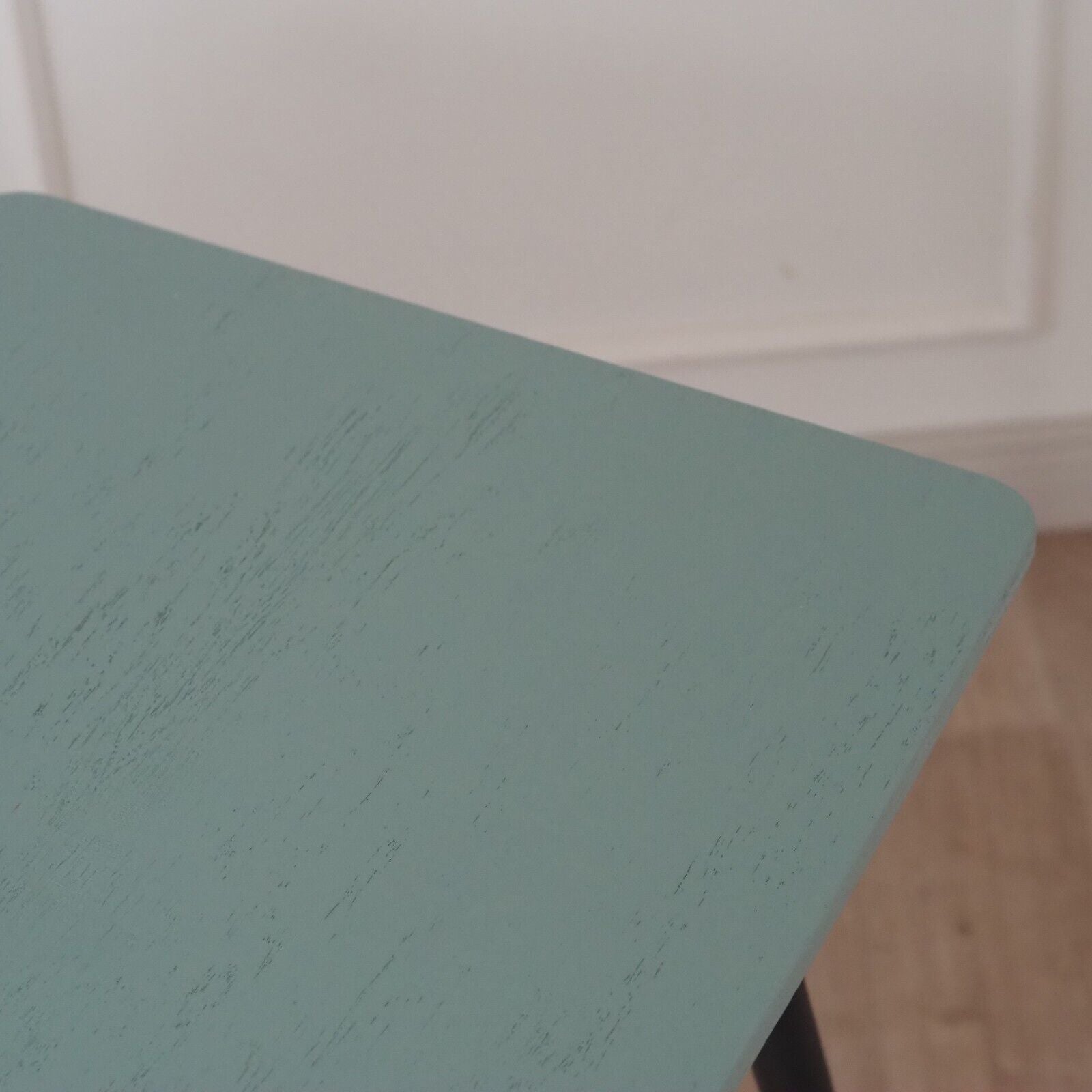 EPOCHE 1960 Beistelltisch Midcentury Design Mintgrün Sofatisch skandinavisch