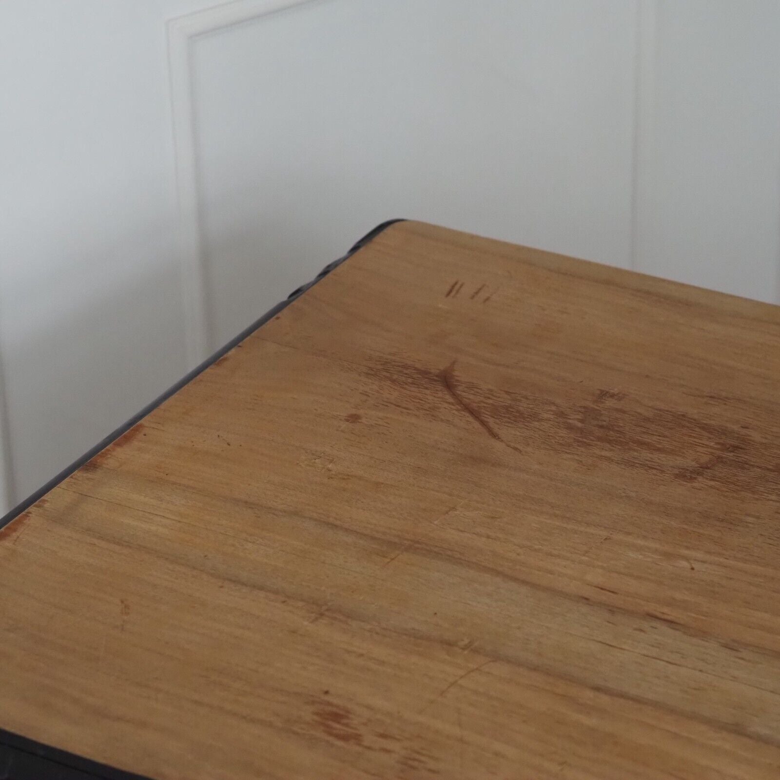 EPOCHE 1920 Esstisch Antik Löwentatzen schwarzes Gestell Vintage Shabby Chic