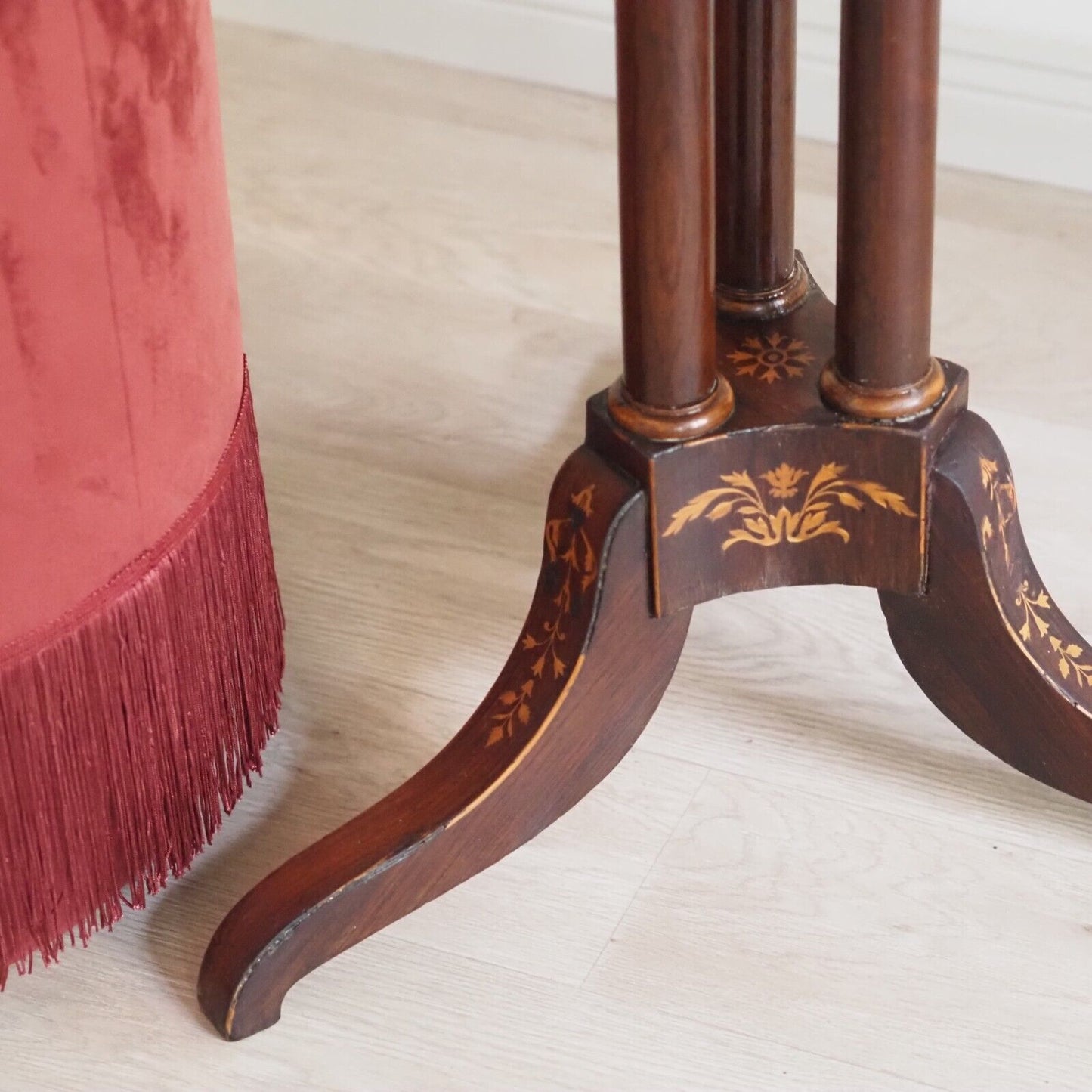 EPOCHE 1890 Beistelltisch Antik Klapptisch Salontisch Vintage Kipptisch Mahagoni