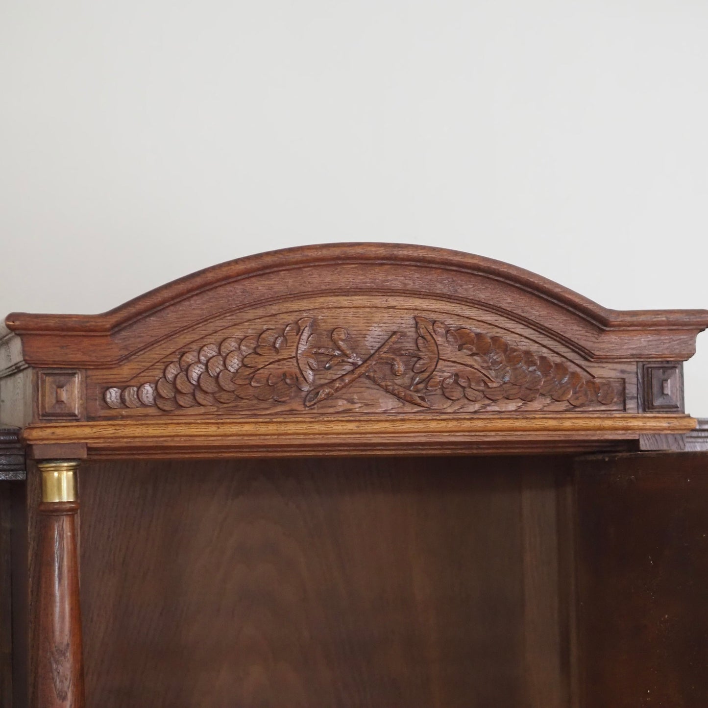 EPOCHE 1900 - Prächtiges Jugendstil Buffet mit Spiegel - Anrichte mit Facettenglas