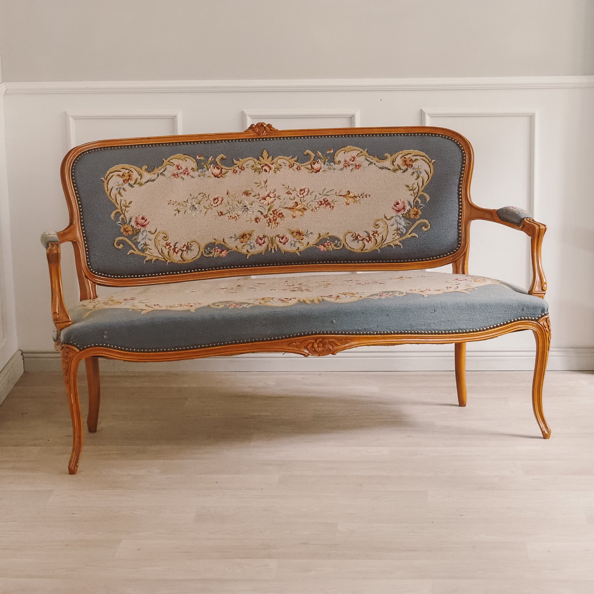 Sitzbank Louis XV Stil mit Gobelin-Bezug um 1920