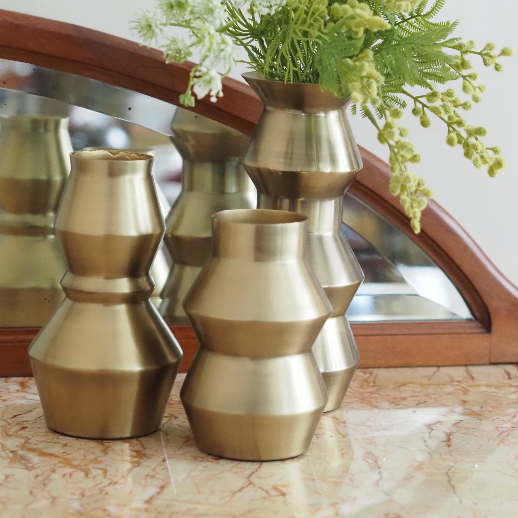 DECOR - NEW - Vase
