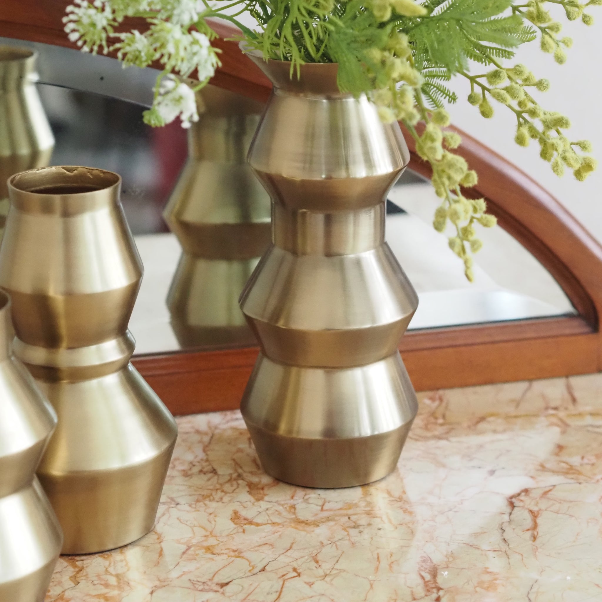 DECOR - NEW - Vase