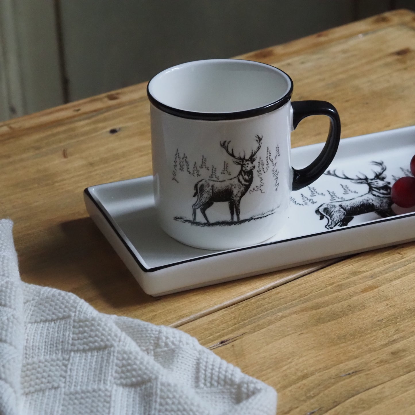 DECOR - NEW - Tasse mit Hirschmotiv