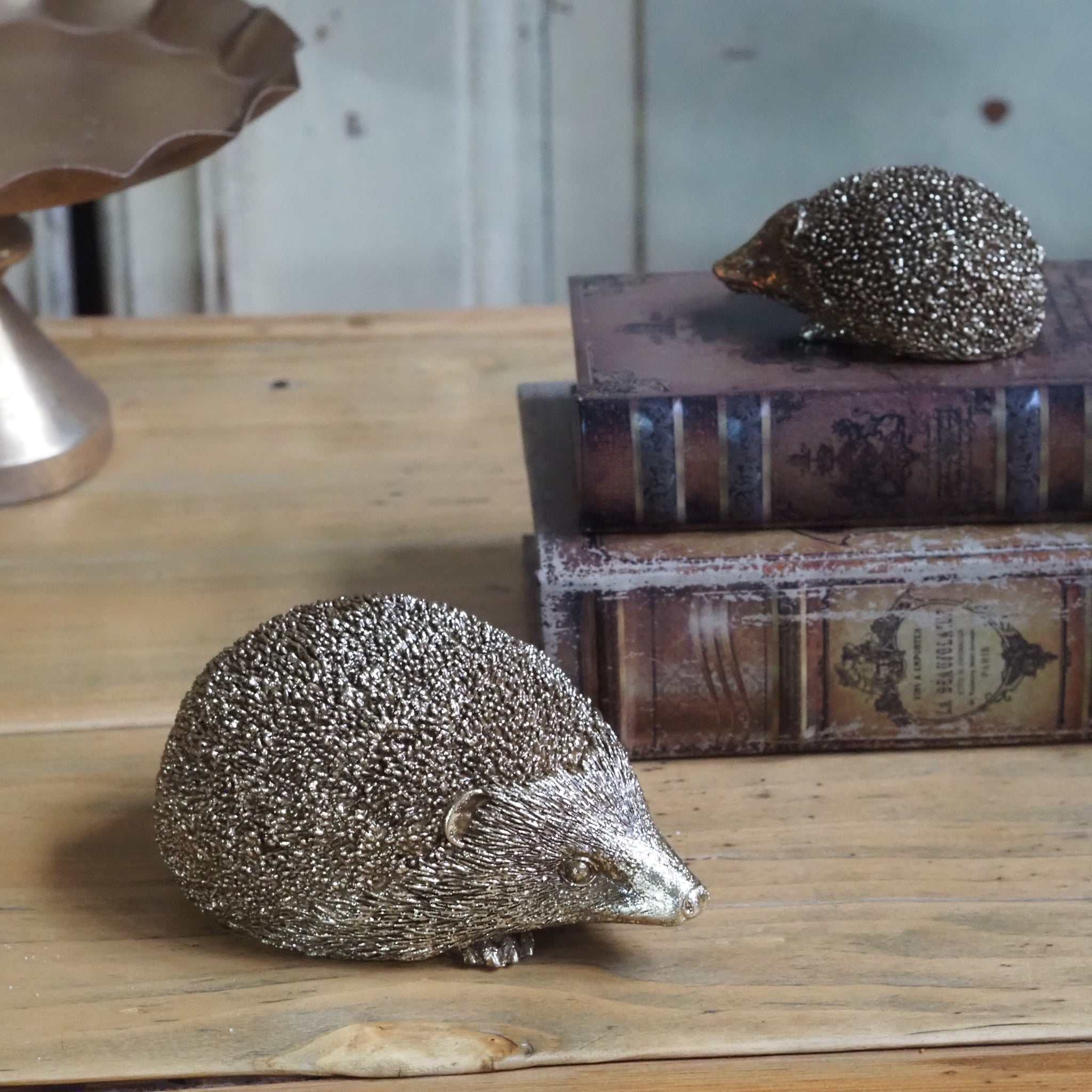 DECOR - NEW - Goldene Igel Deko