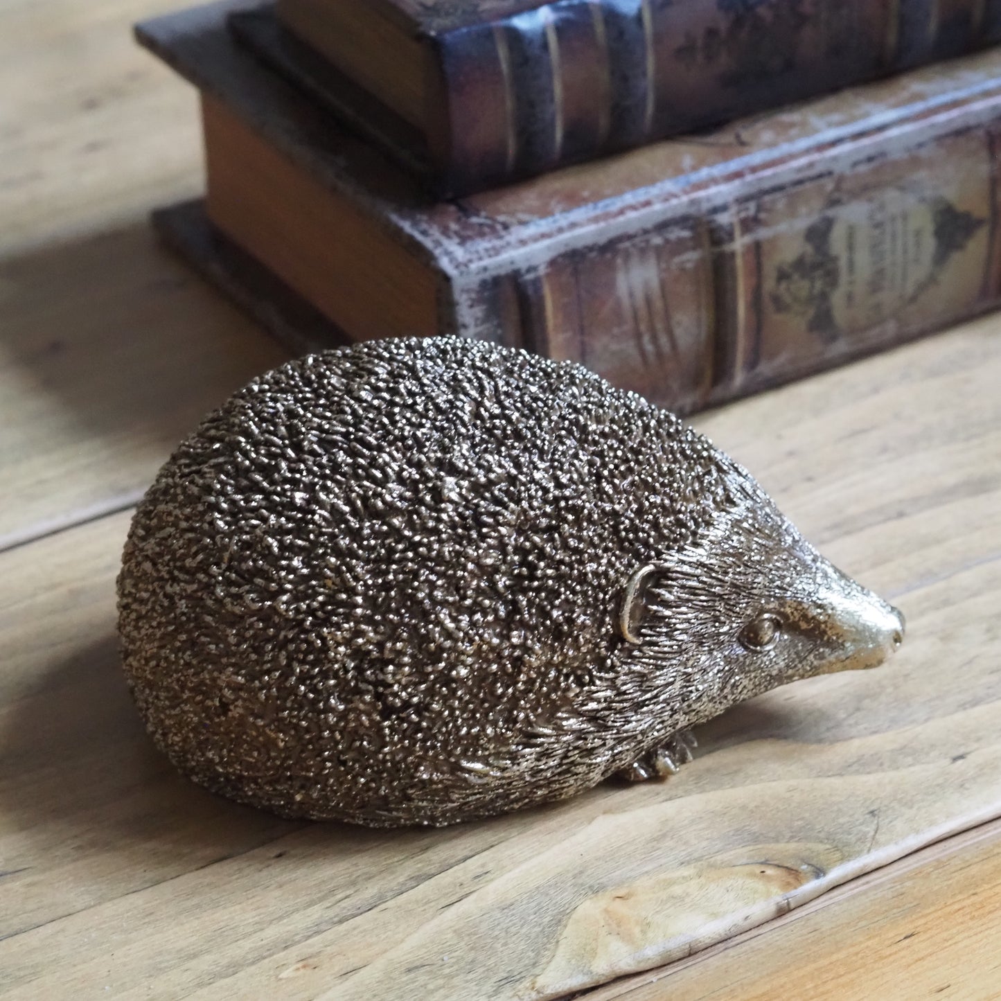 DECOR - NEW - Goldene Igel Deko