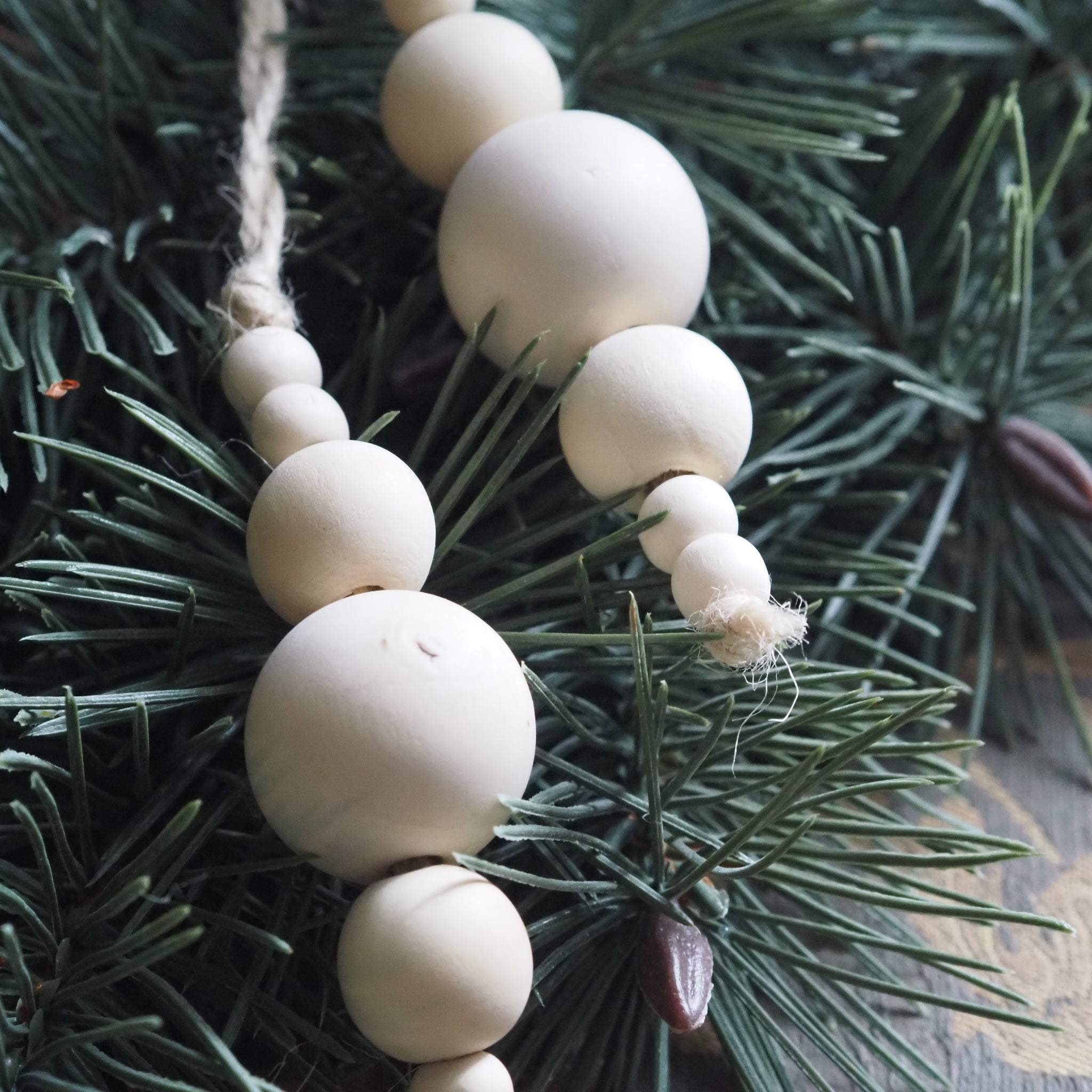 DECOR - NEW - Holzperlen Weihnachtsanhänger