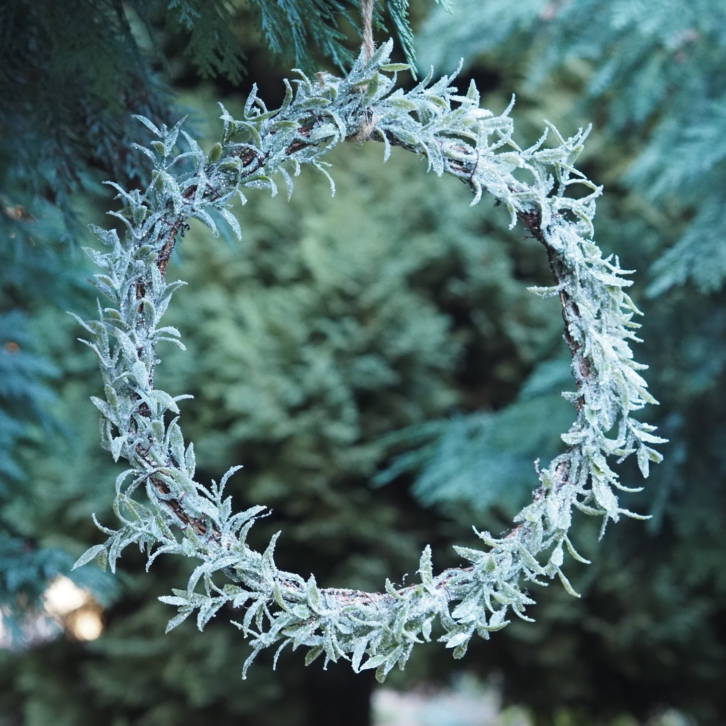 SAISON-DECOR-Frostkranz
