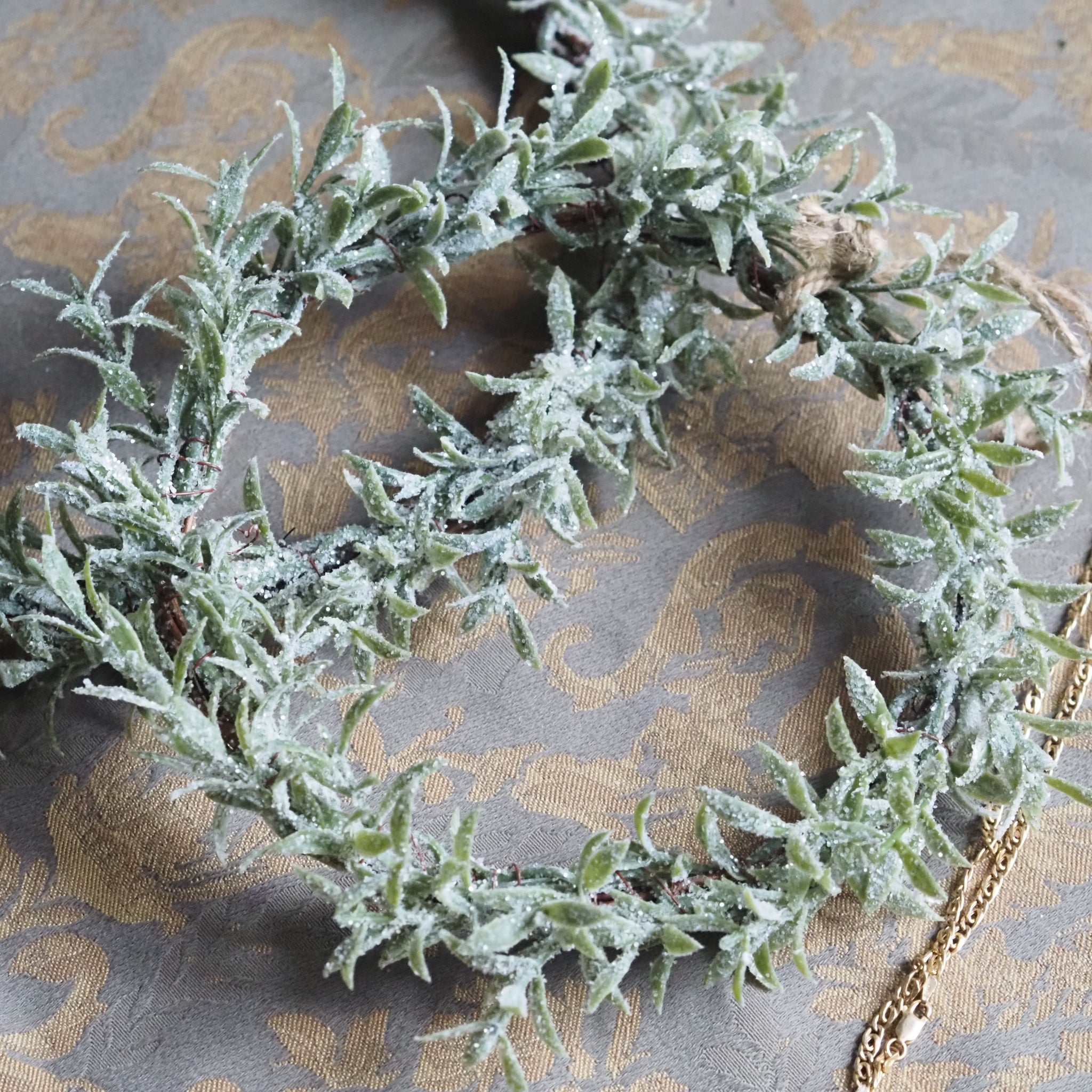 SAISON-DECOR-Frostkranz