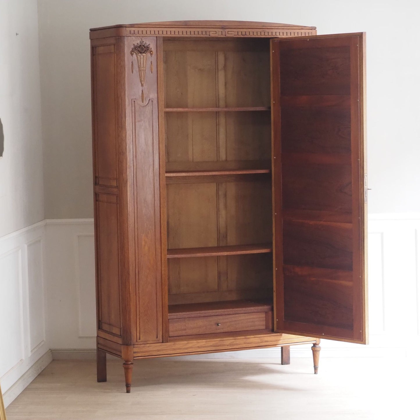 EPOCHE 1890 - Französischer Kleiderschrank mit Spiegel