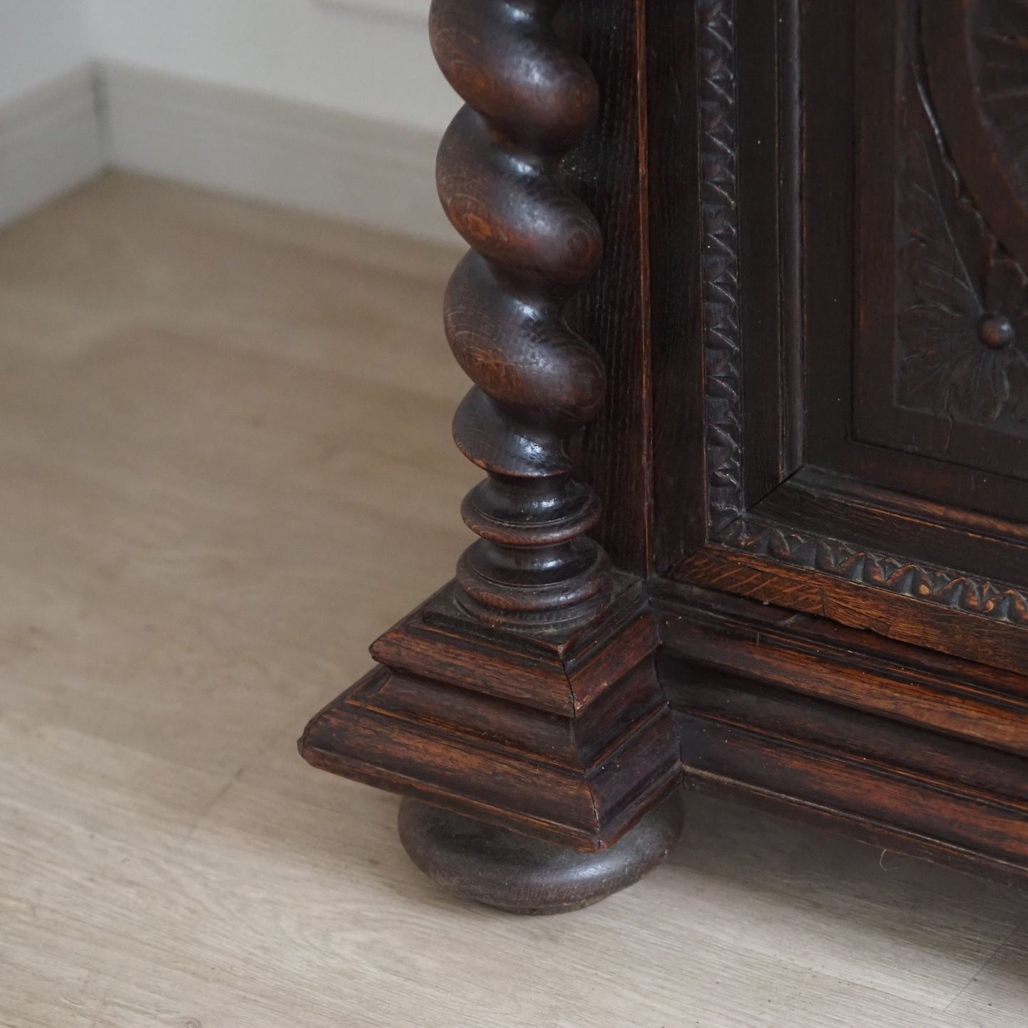 Antiker Bücherschrank Gründerzeit Eiche