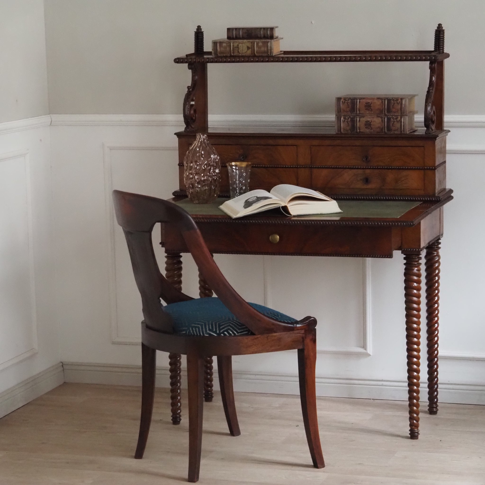 EPOCHE 1890 Antiker Konsolentisch / Sekretär