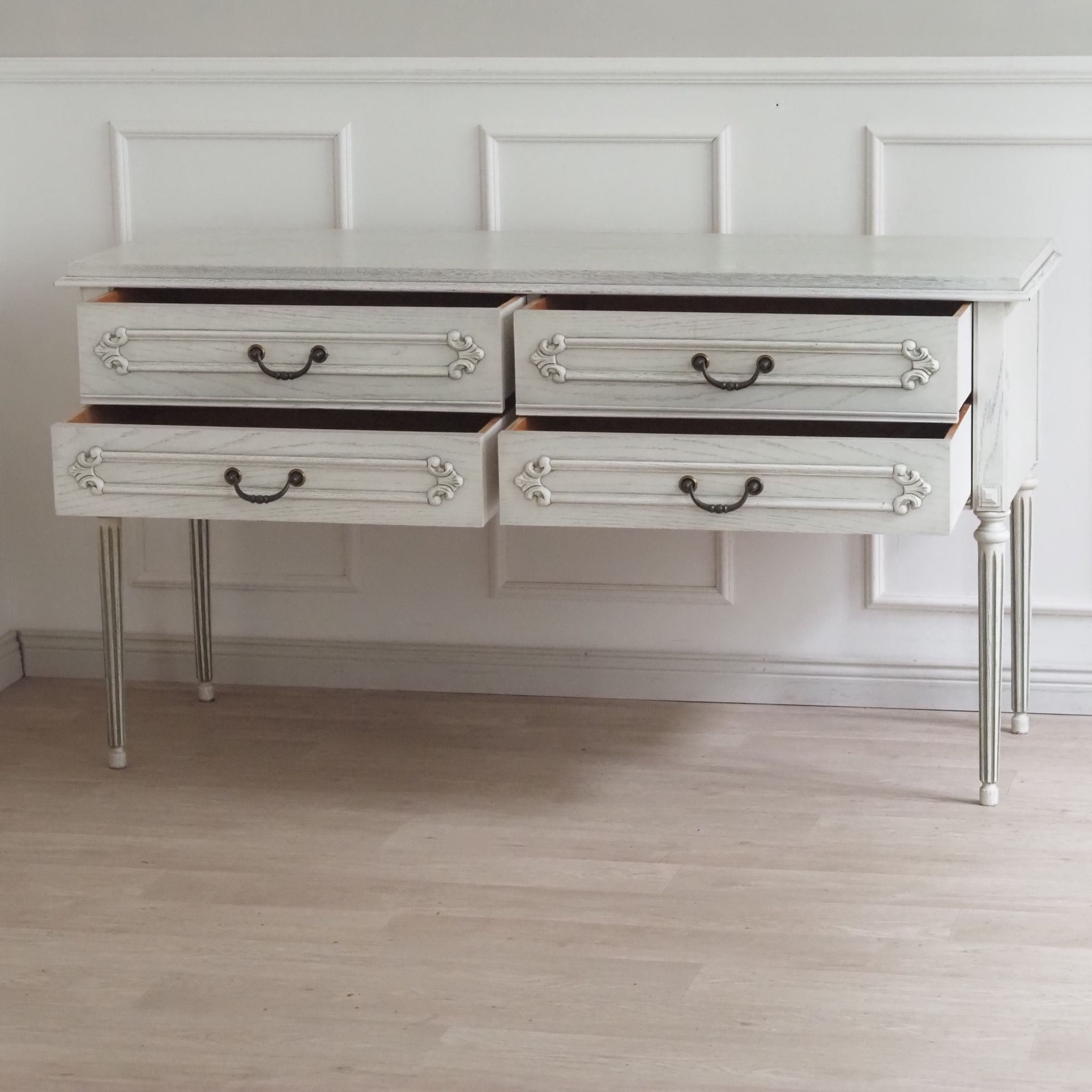 Vintage Schubladenkommode im französischen Louis XVI Stil - Sideboard mit Schubladen