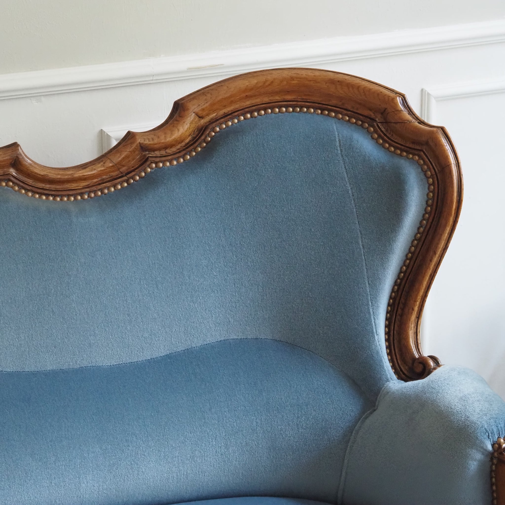 Französische Louis-XV Salon Sitzgruppe – Sofa und zwei Sessel, um 1890