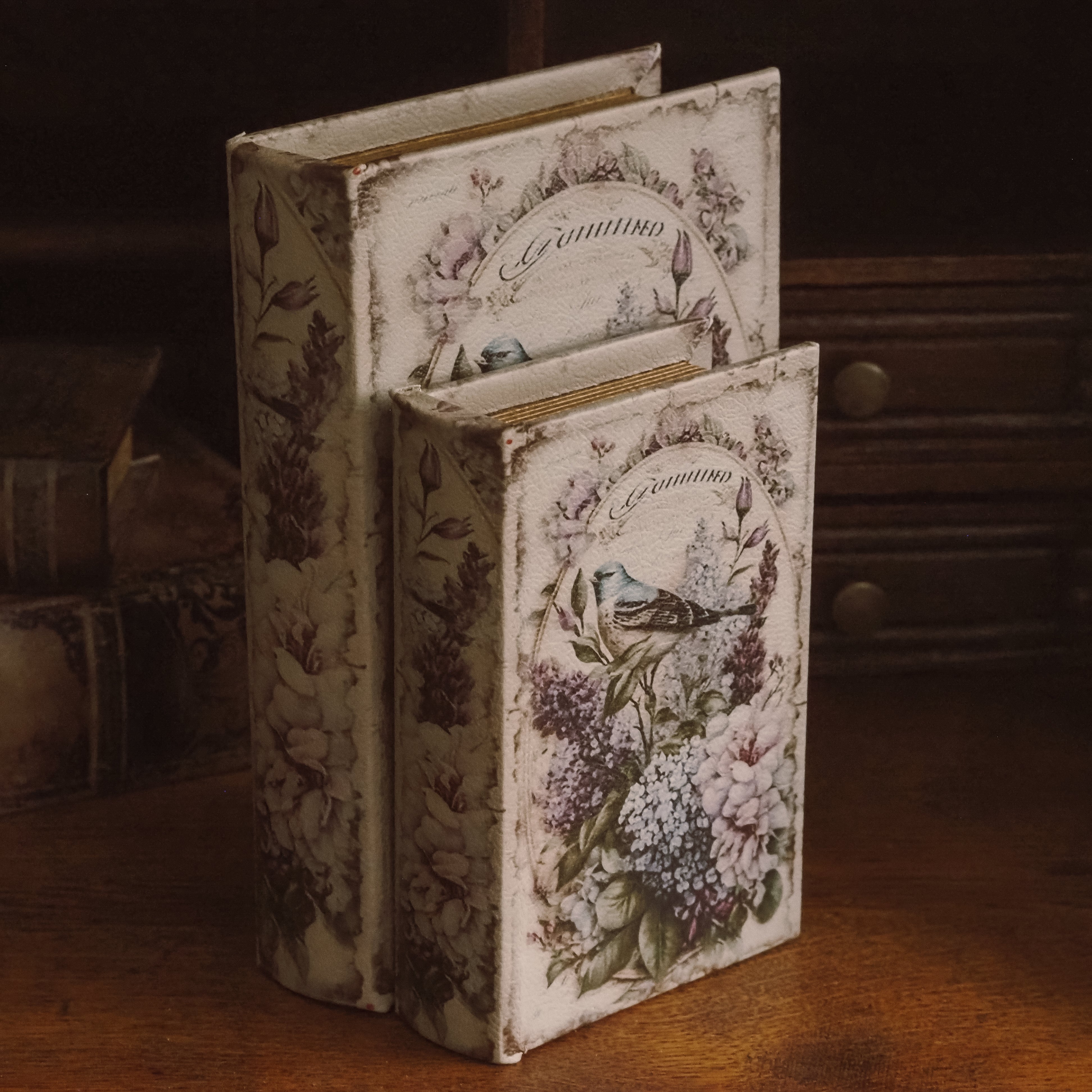 Buchbox Blumen Vintage · dekorative Aufbewahrungsbox in Buchform
