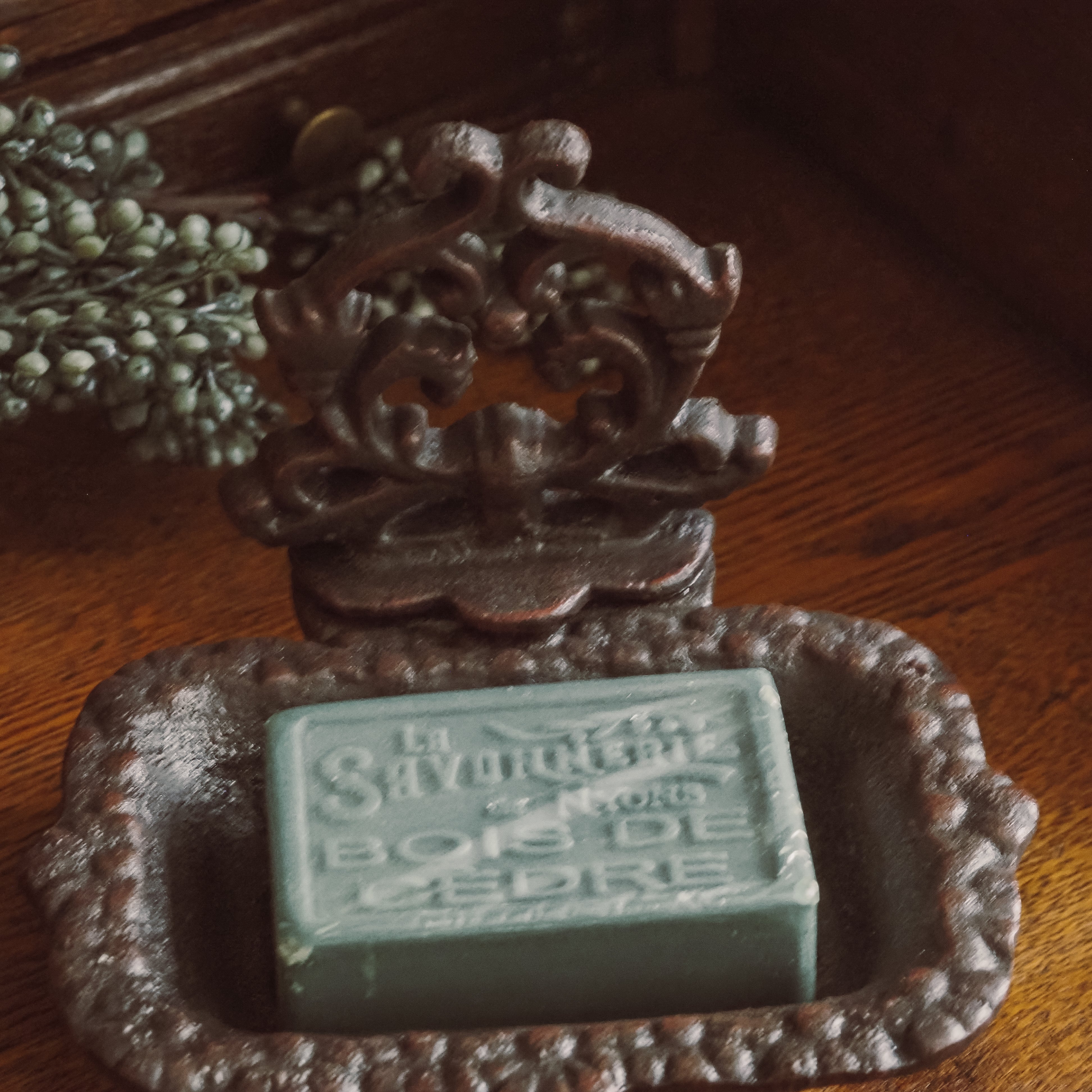 Seifenschale · ornamental / Gusseisenoptik