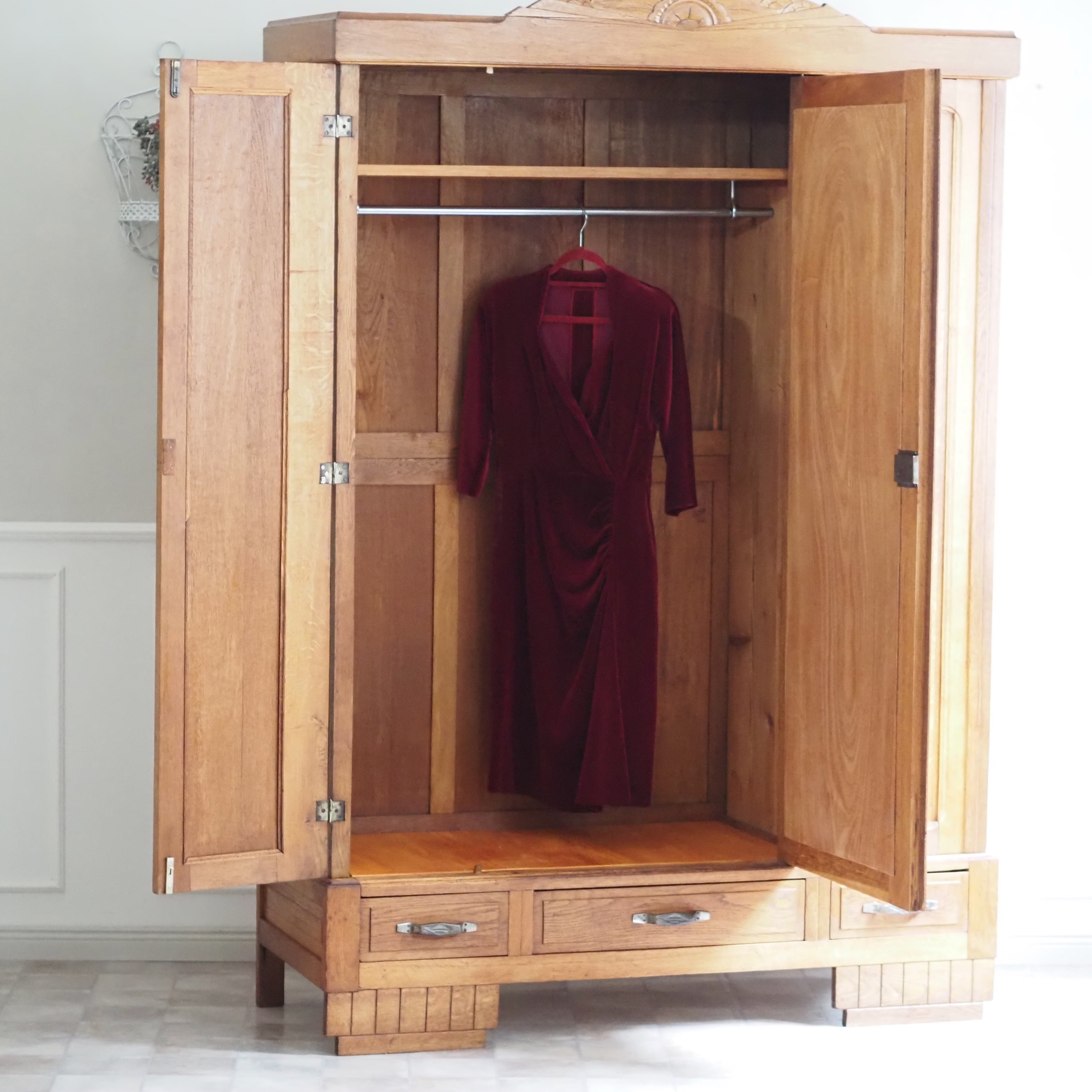 Art-Déco Kleiderschrank Eiche mit Spiegeltür um 1930