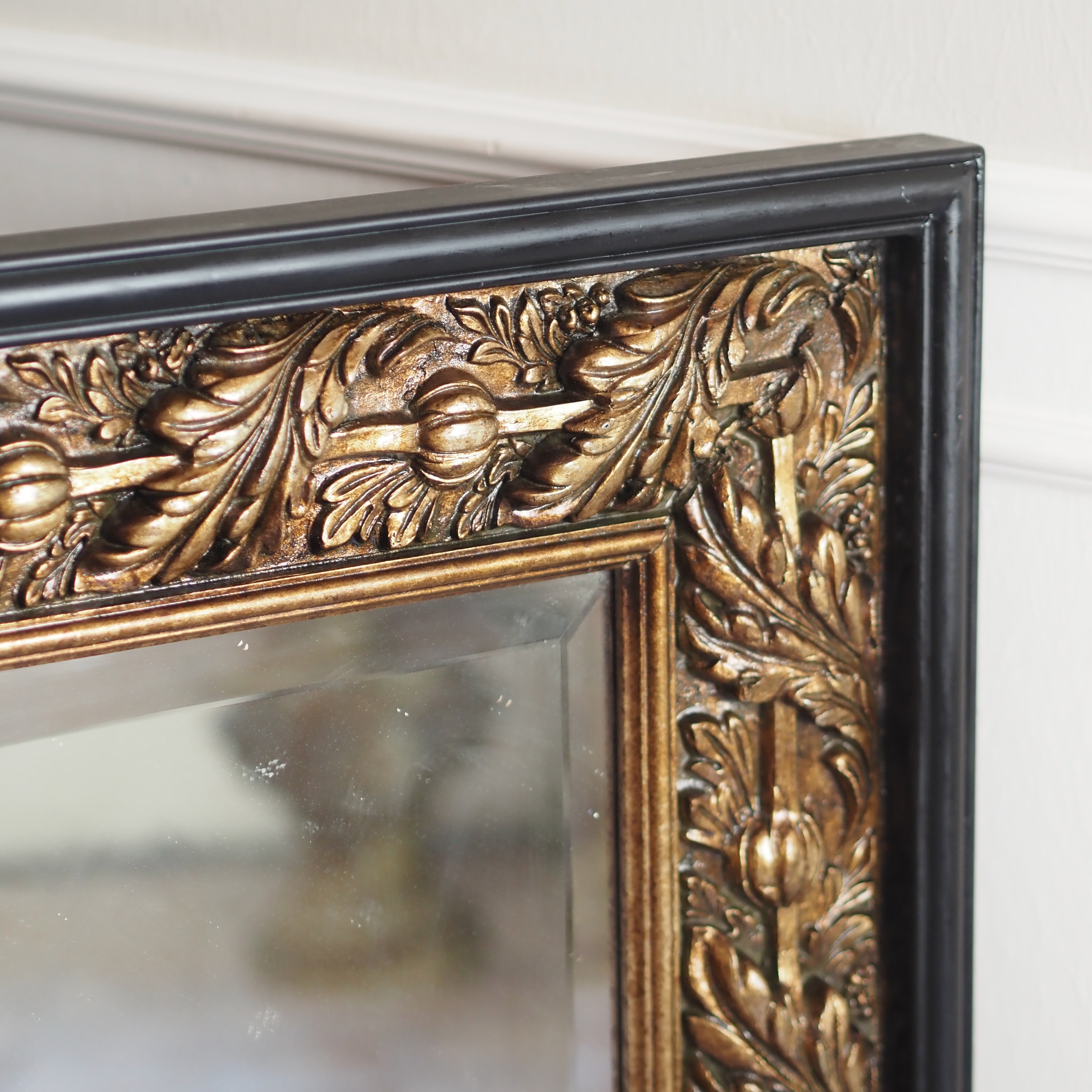 Wandspiegel Historismus Stil Gold Schwarz mit Facettenschliff