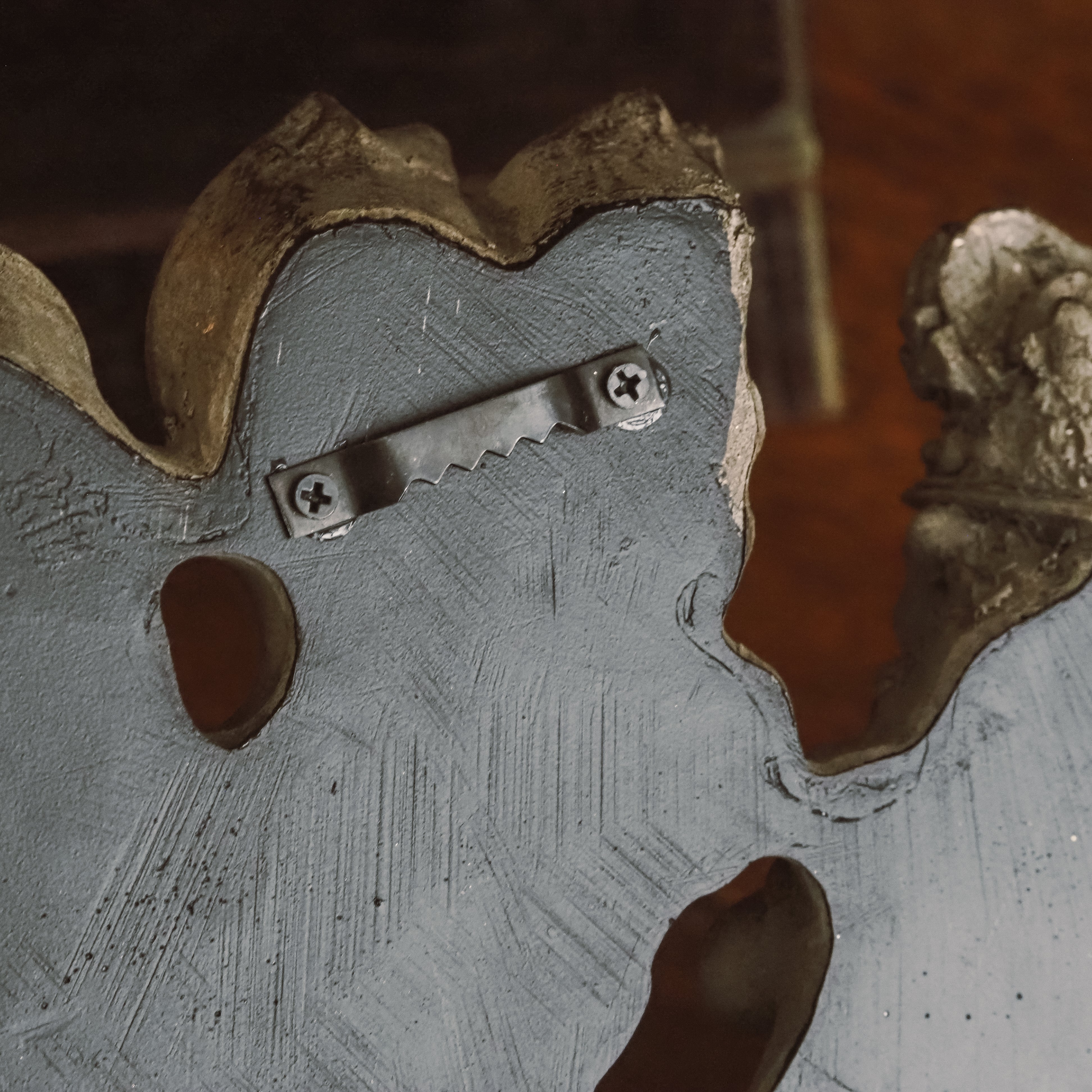 Barocke Wandplakette · historisierendes Wappenrelief mit antiker Patina