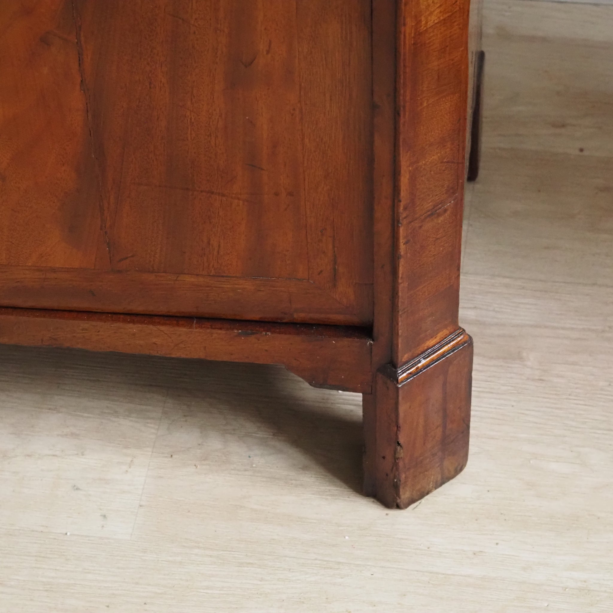 Antiker Mahagoni Sekretär aus Frankreich - Louis Philippe Stil, Marmor