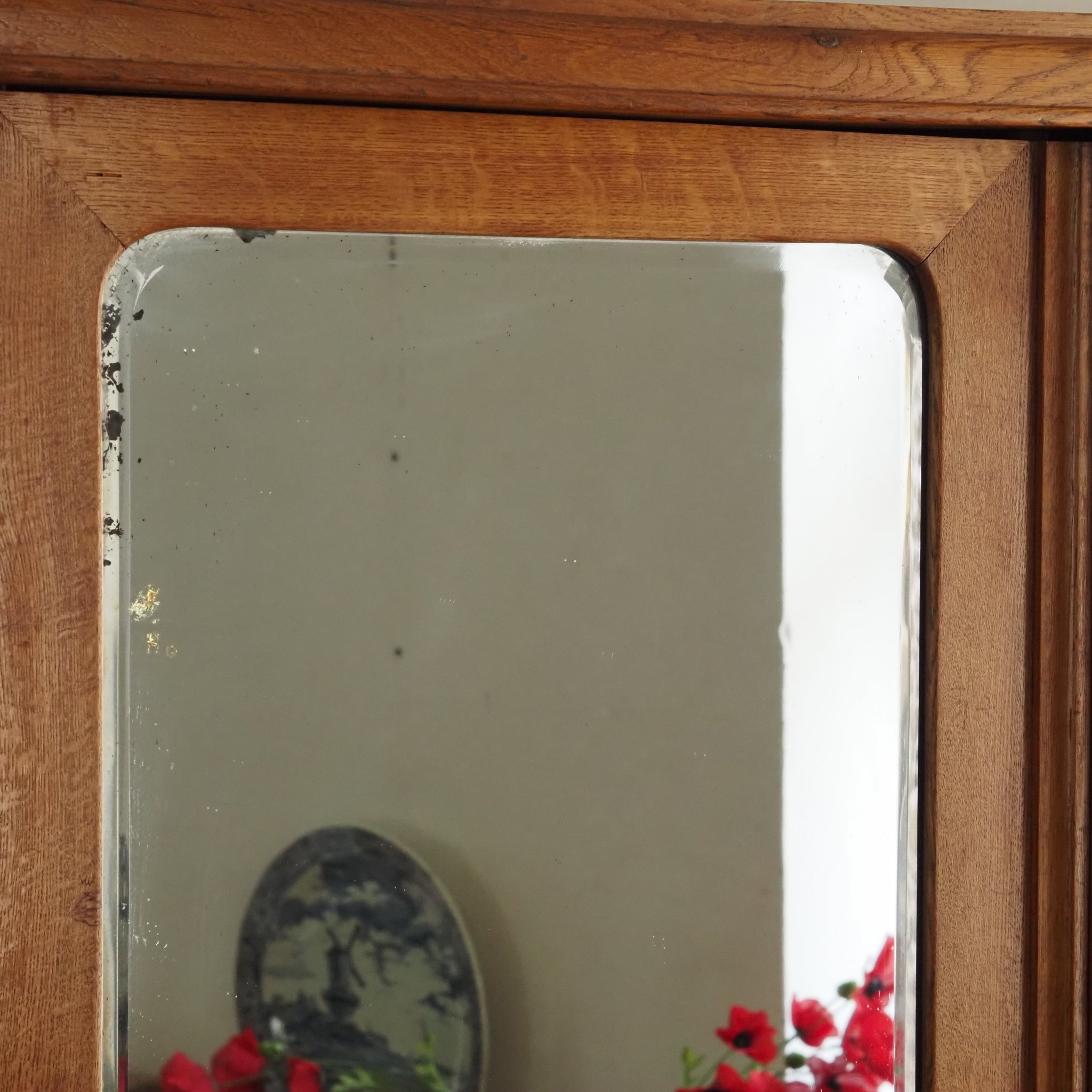 Art Déco Kleiderschrank Antik dreitürig mit Spiegeltür - Spiegelschrank von 1934