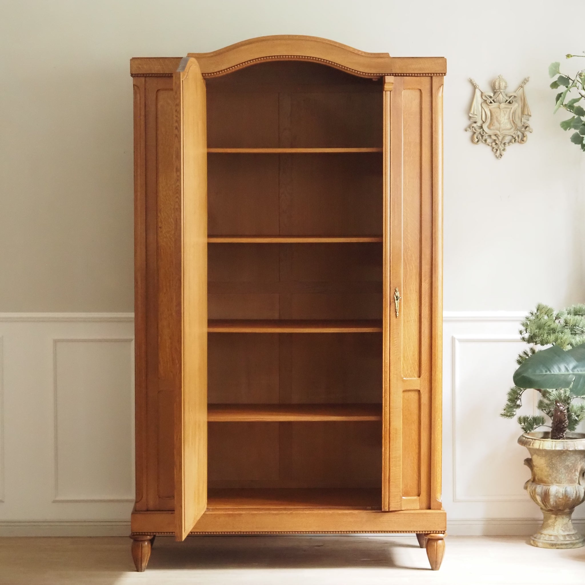 Schmaler Jugendstil Kleiderschrank aus Eiche mit ovalem Spiegel - Antiker Flurschrank, Schlafzimmer