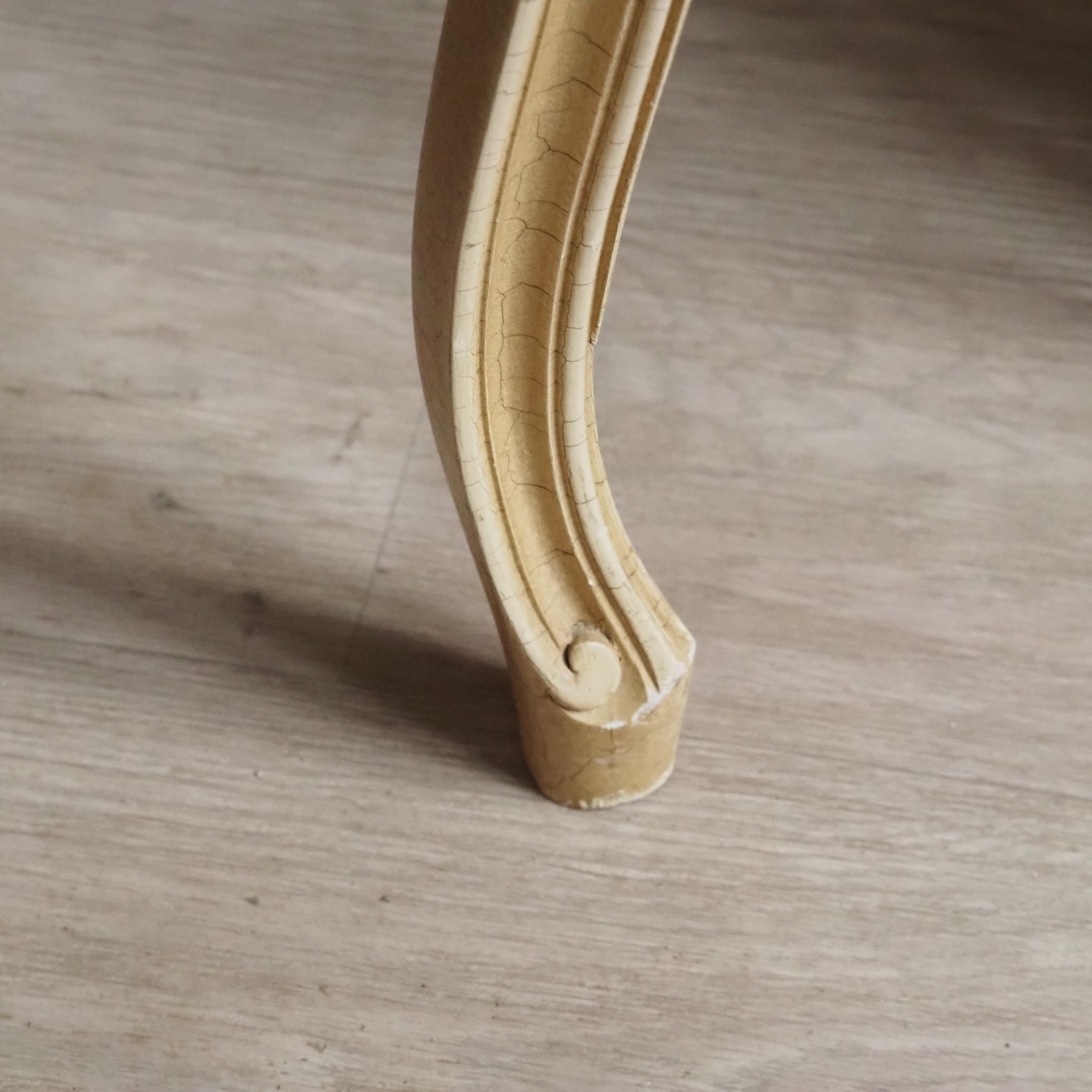 Französischer Armlehnstuhl im Louis-XV-Stil - Vintage Cabriolet Sessel