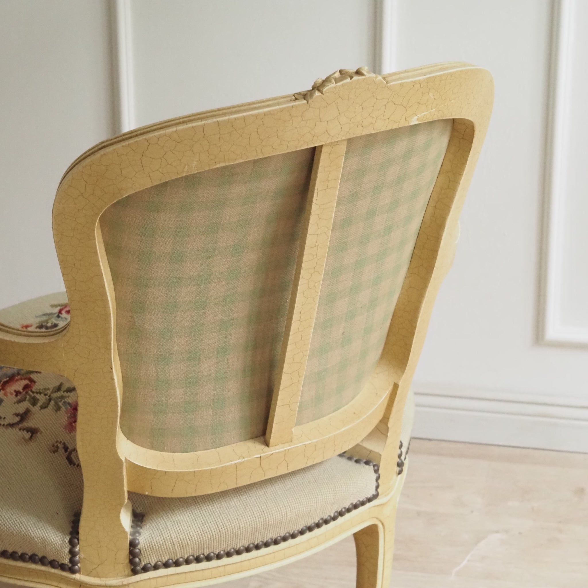 Französischer Armlehnstuhl im Louis-XV-Stil - Vintage Cabriolet Sessel