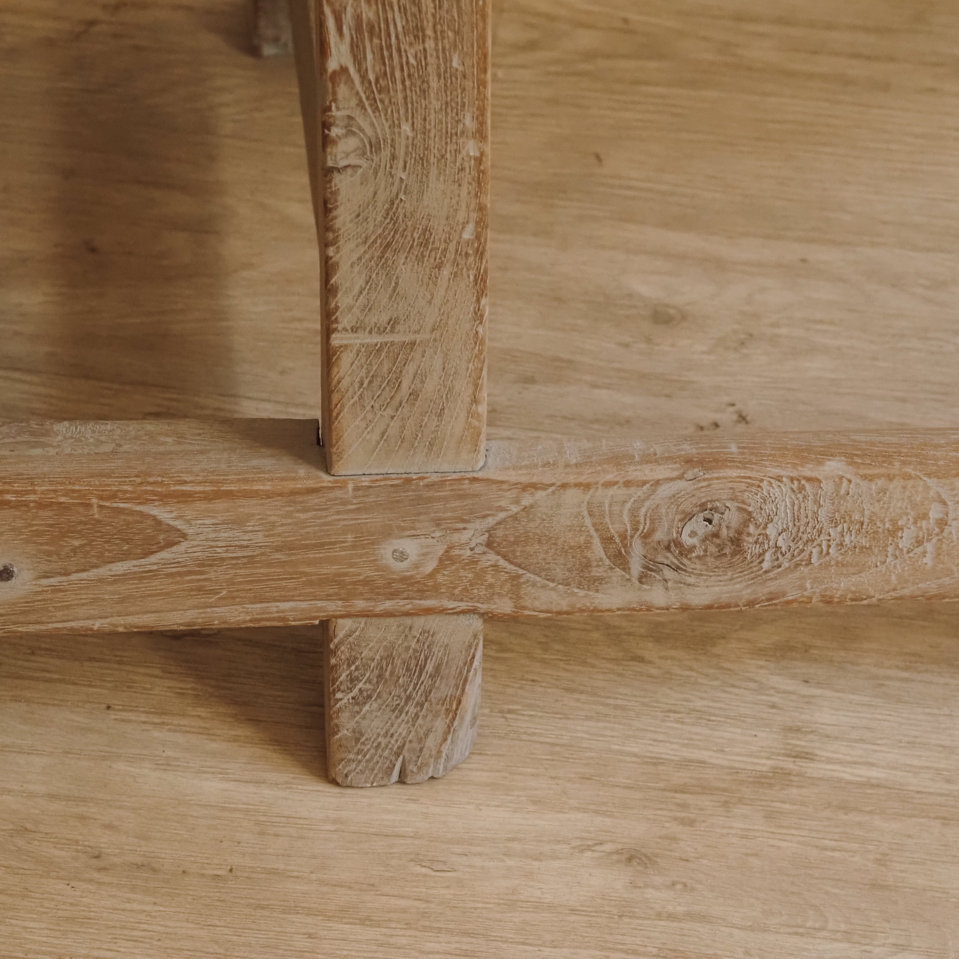 Sitzbank mit A-Bock-Gestell, Holzbank – helles Hartholz gekalkt, 182 cm
