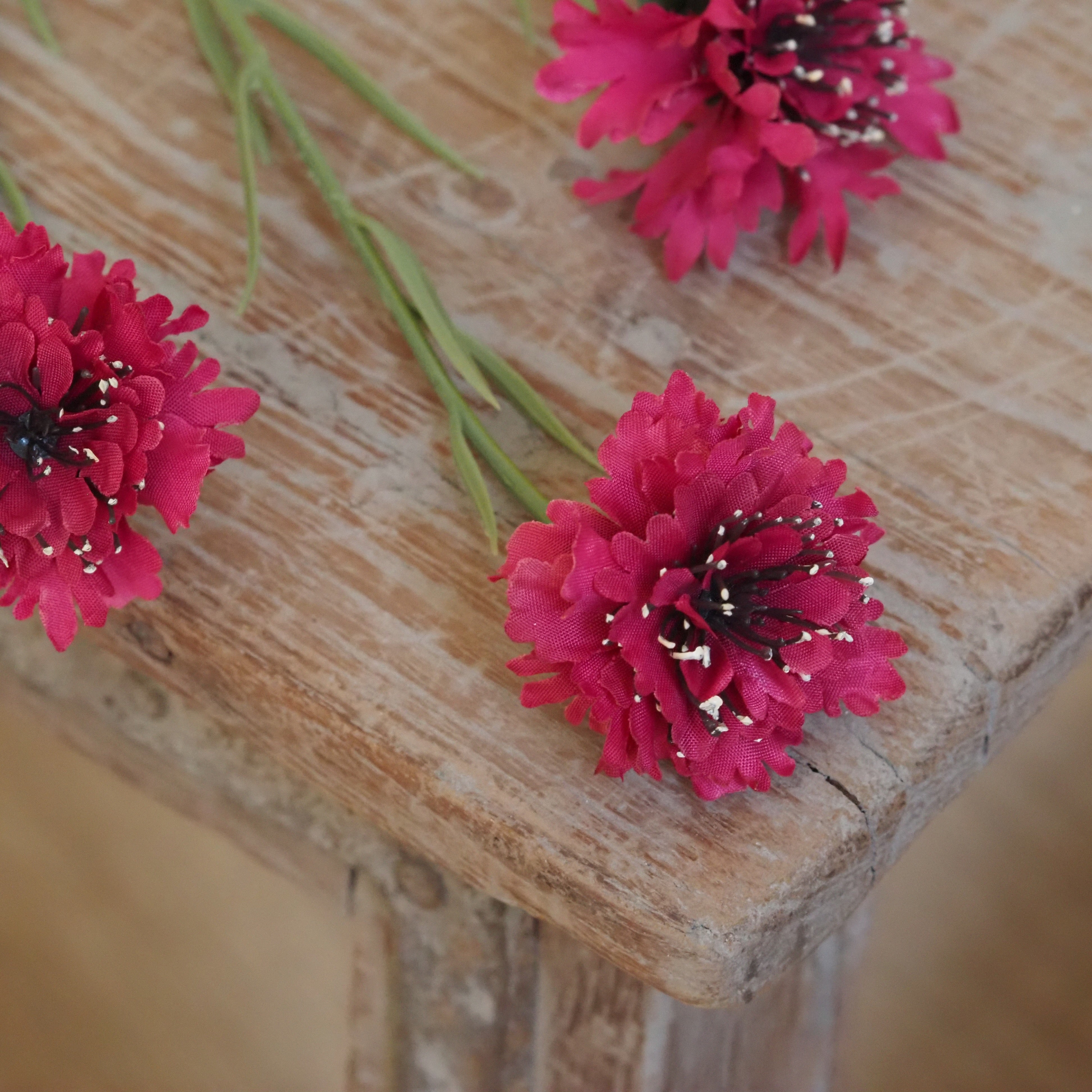 Kornblume Fuchsia · Cornflower Spray 60 cm, Seidenblume Tischdeko