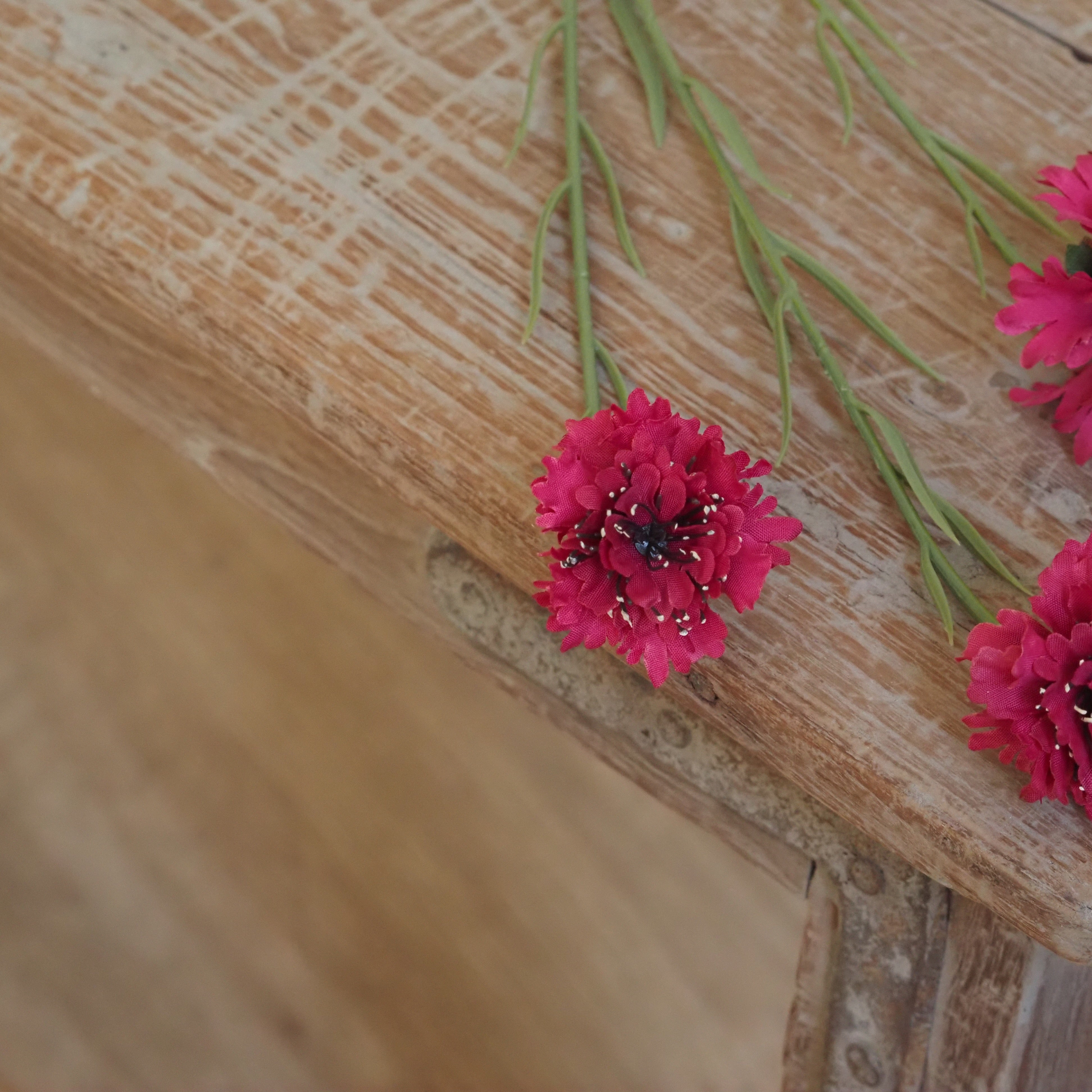 Kornblume Fuchsia · Cornflower Spray 60 cm, Seidenblume Tischdeko