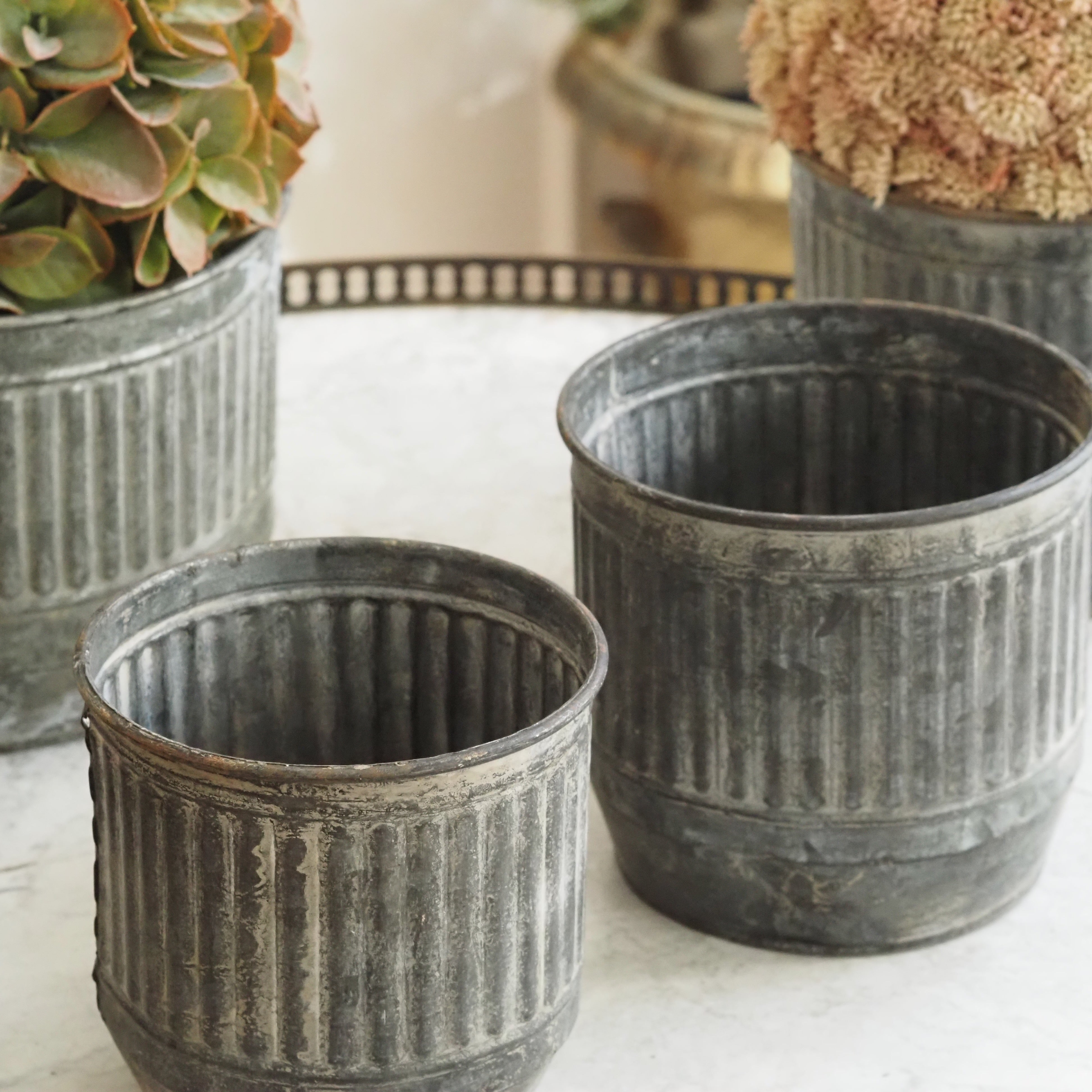 Blumentopf Zink Geriffelt · Set aus 4 Dekotöpfen Silbergrau Ø 11,5–14,5 cm
