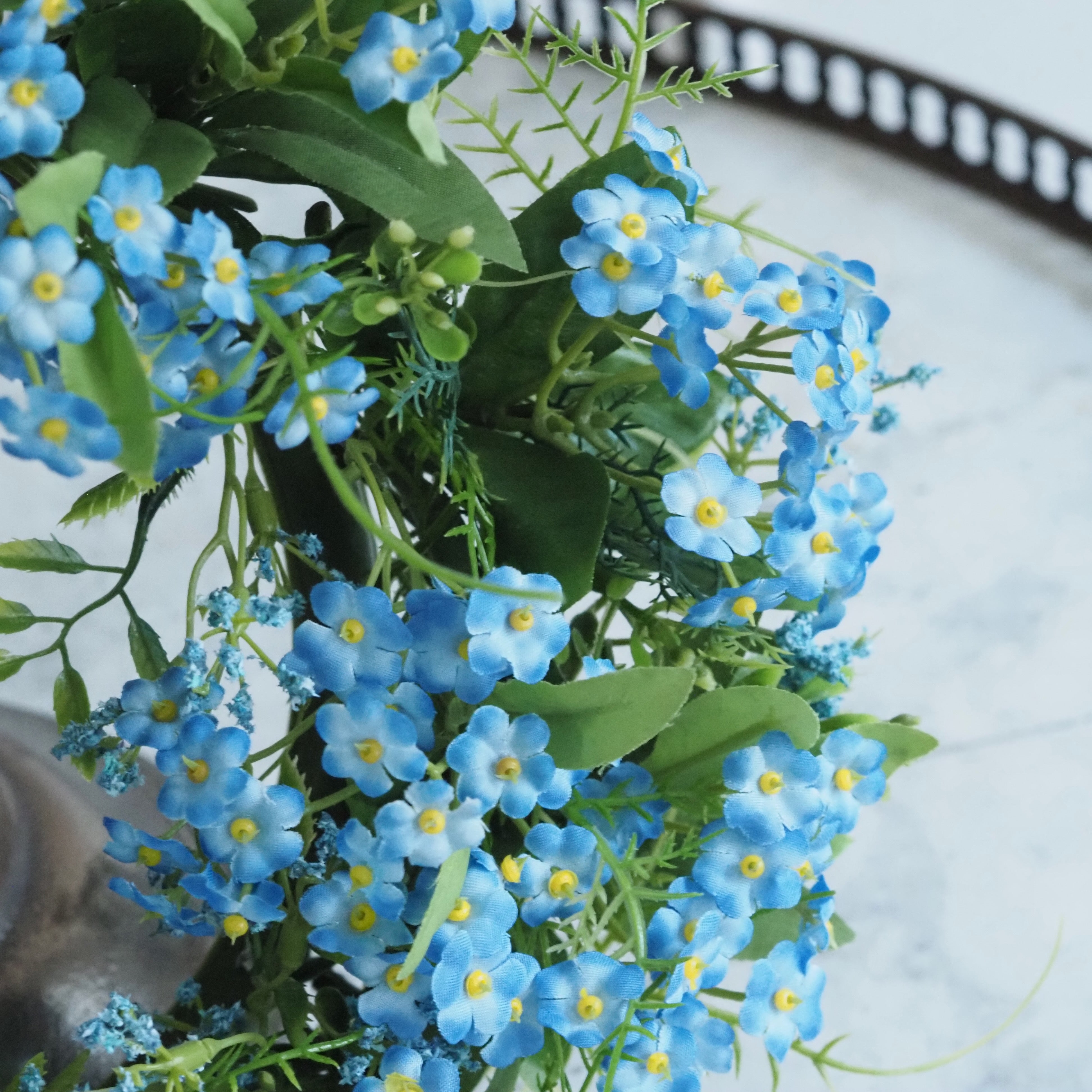 Blütenkranz Vergissmeinnicht · florale Replik / rundes Dekorobjekt
