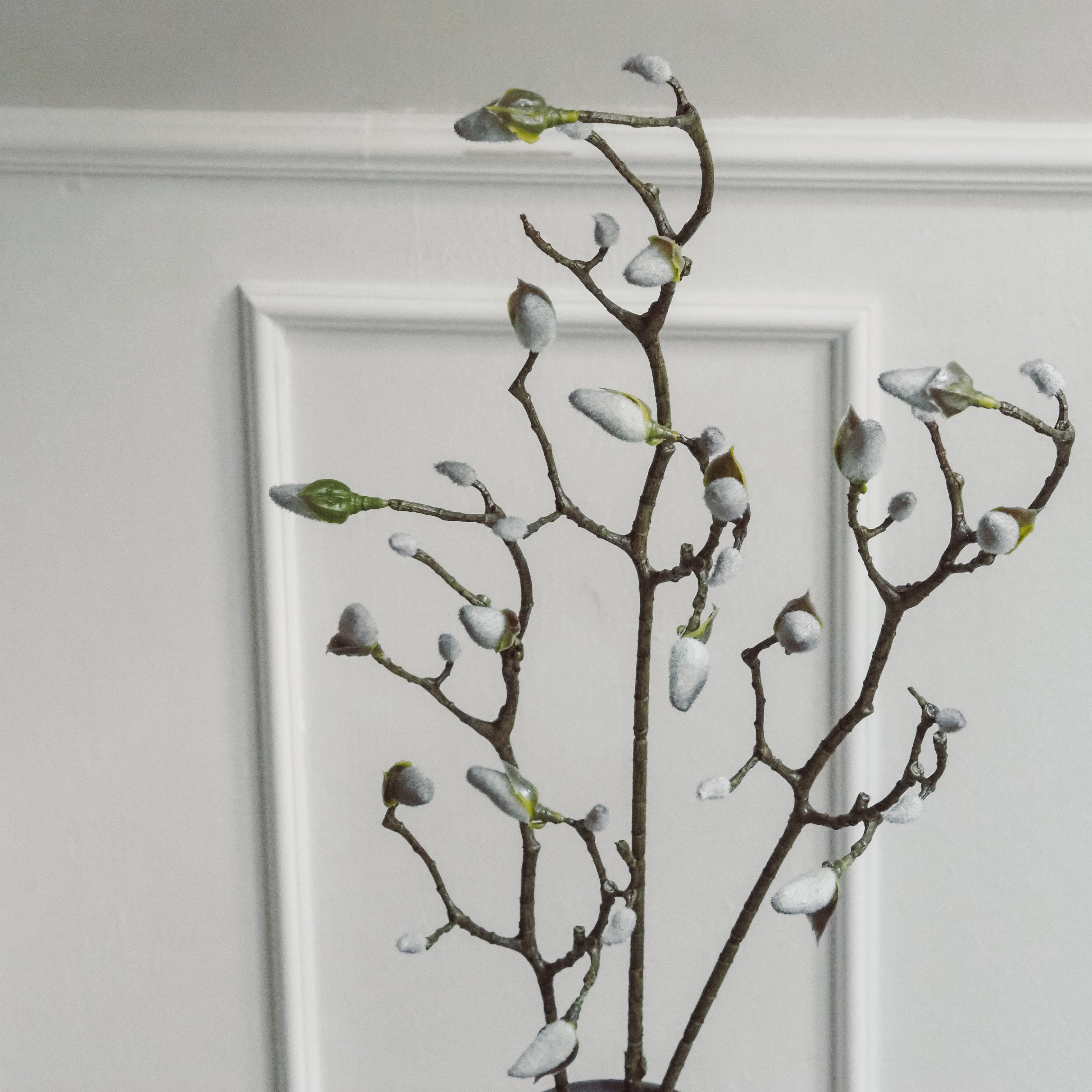 Dekozweig Magnolie · naturinspirierte Form / florales Objekt