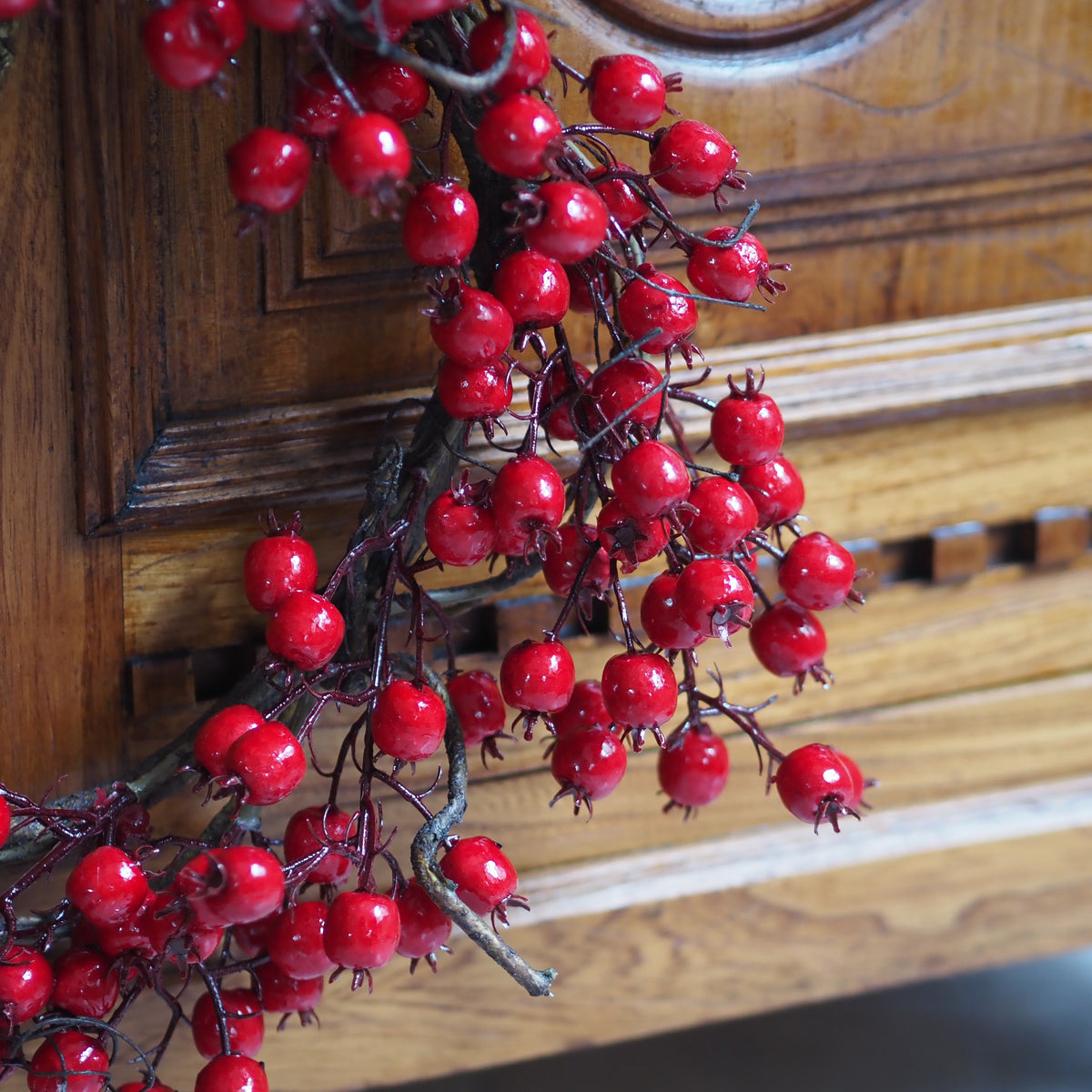 Beerenkranz Rot · Winterlicher Zweigring in Lackglanz