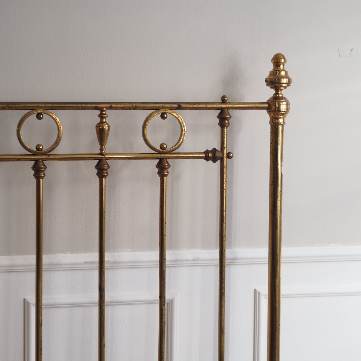 Messingbett antik um 1900 mit Ringdekor