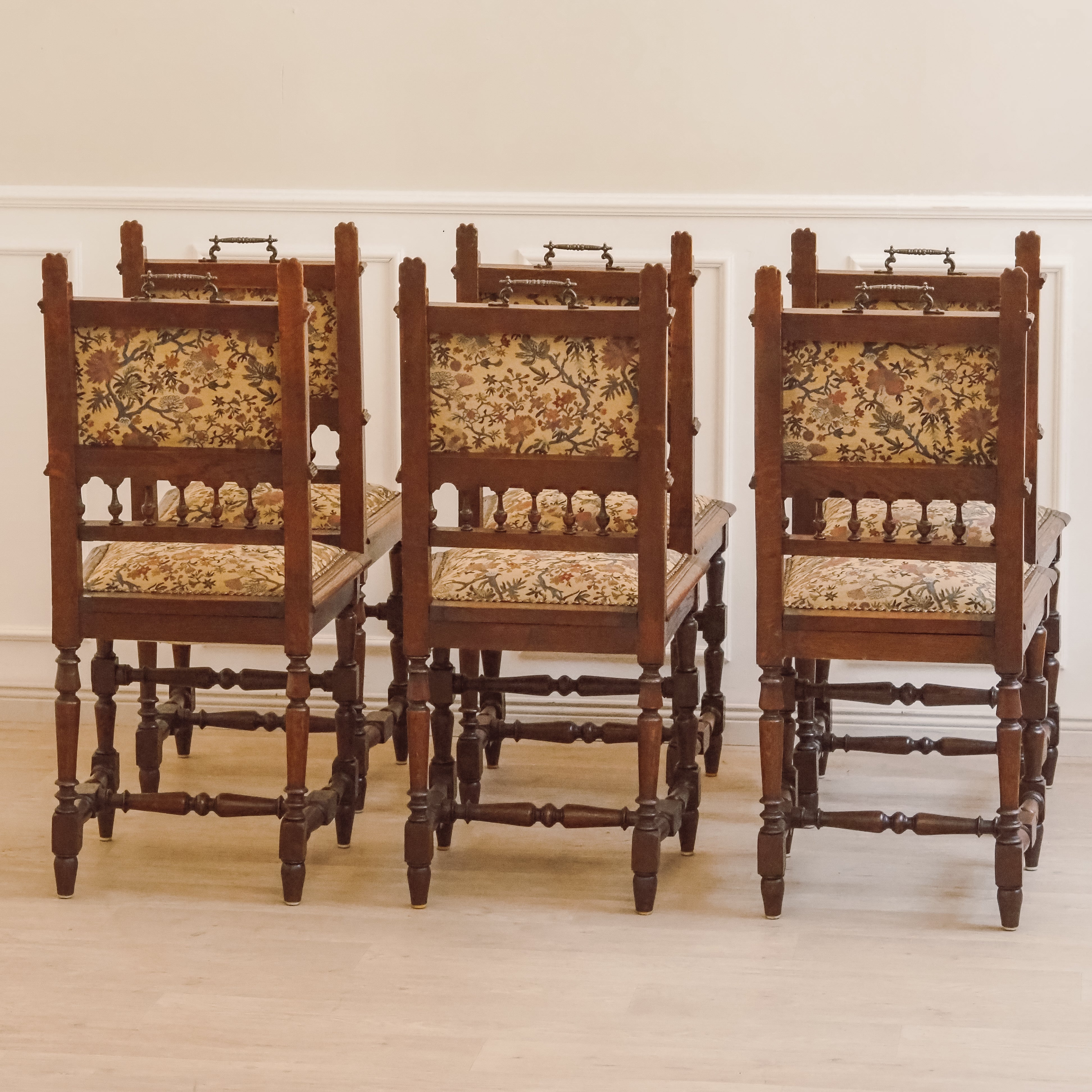 Gründerzeit Stühle Eiche 6er-Set um 1890 Historismus mit Gobelinbezug