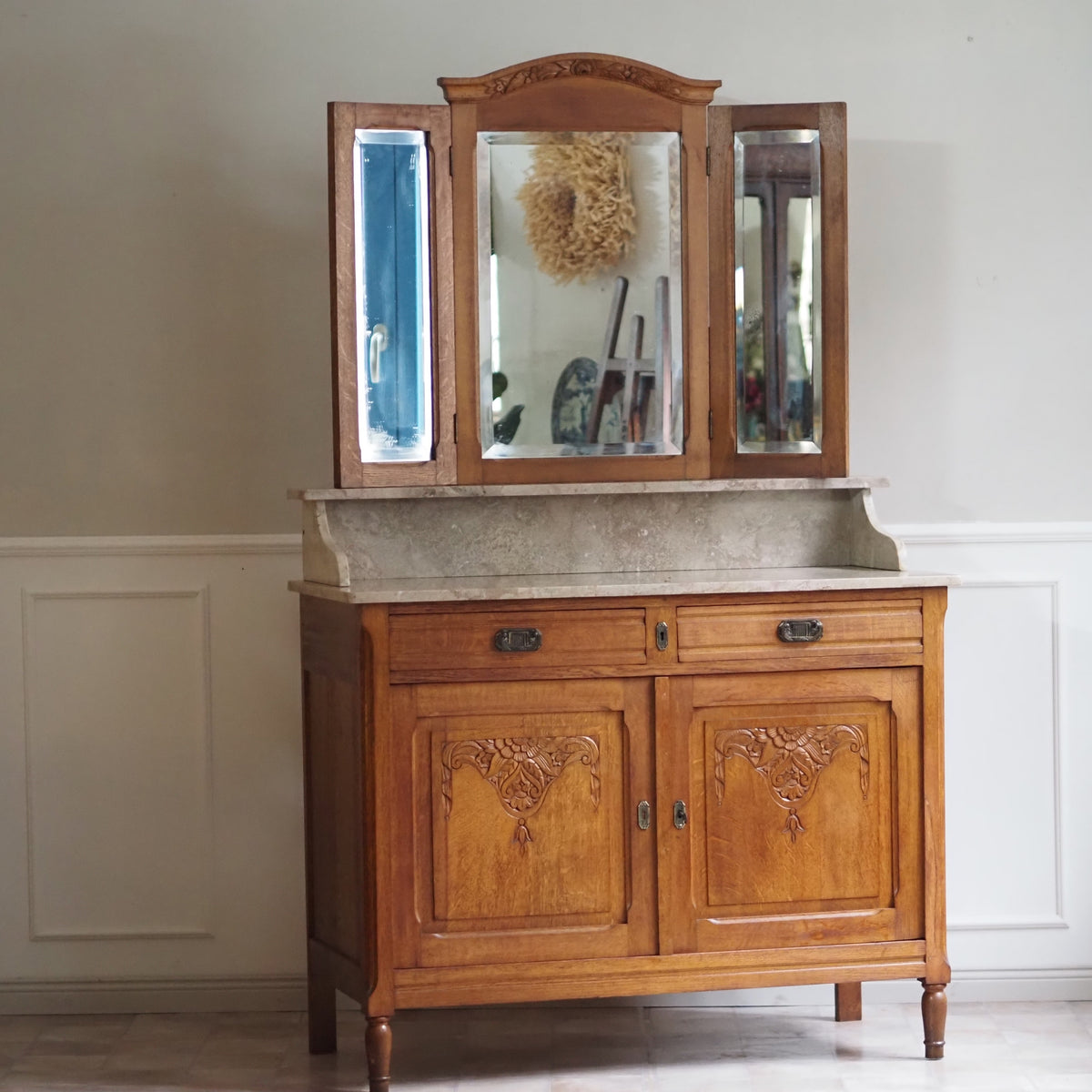 Art Deco Waschkommode mit Marmorplatte und Spiegelaufsatz um 1925