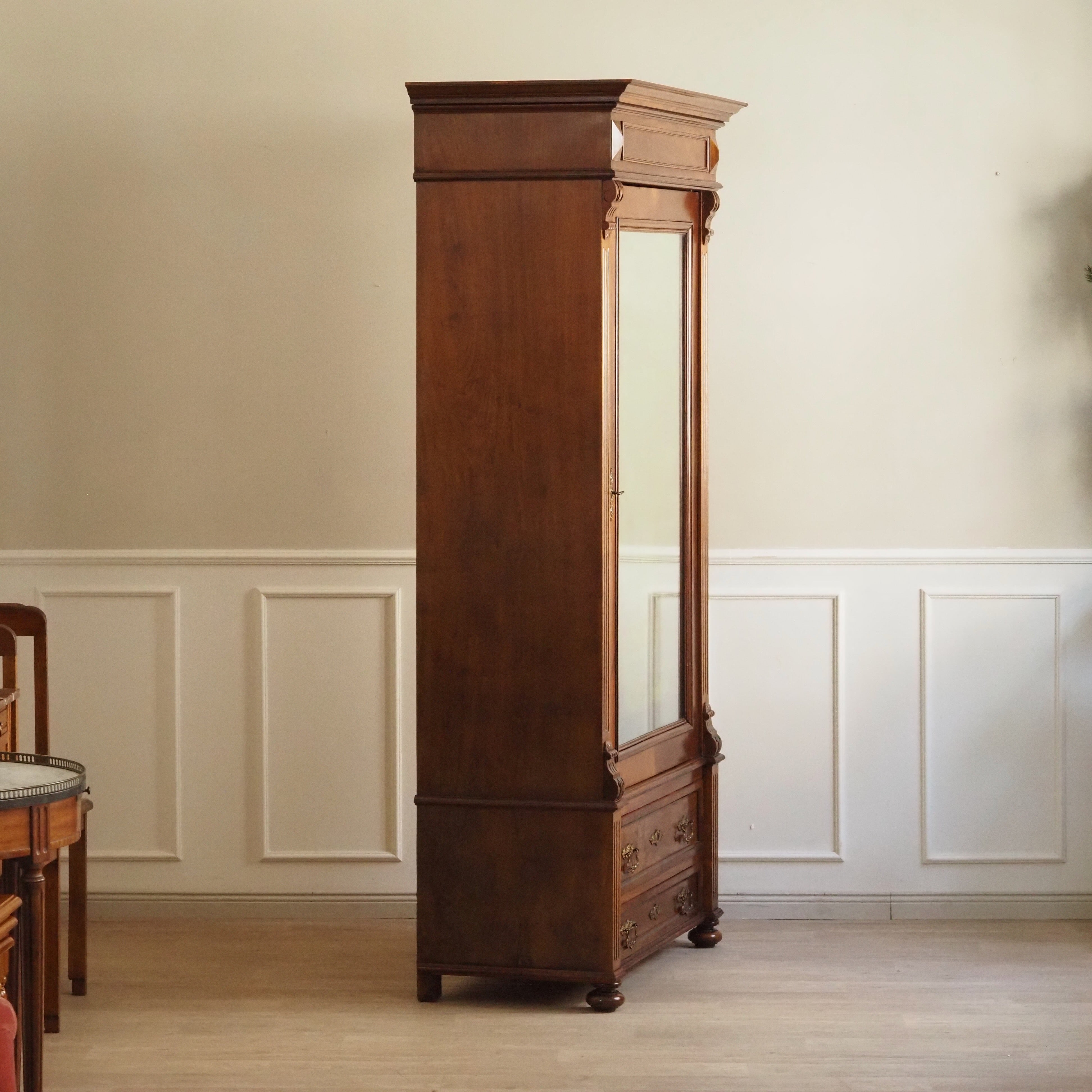 Spiegelschrank Nussbaum Gründerzeit um 1880