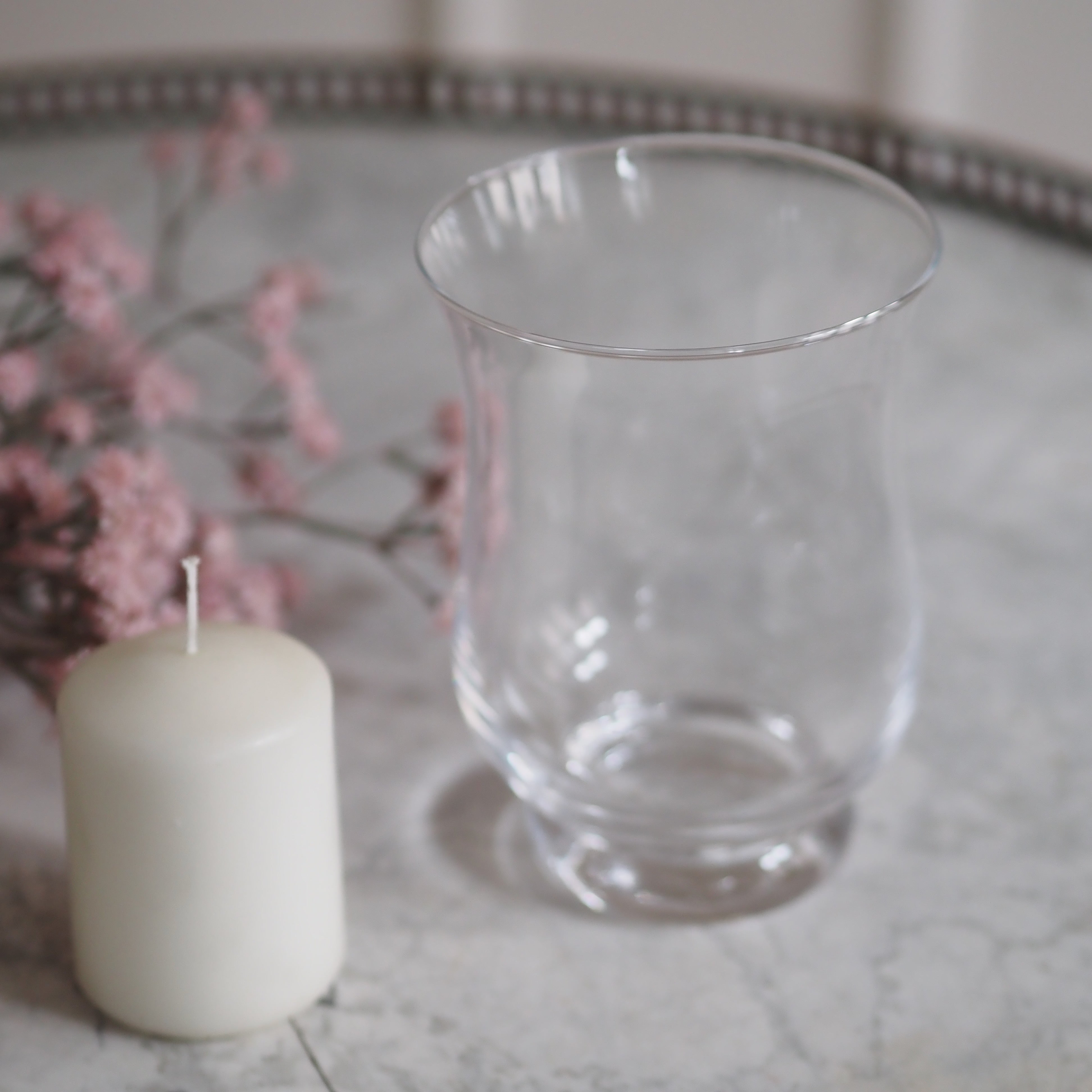Windlicht aus Glas · schlichtes klares Dekorationsobjekt