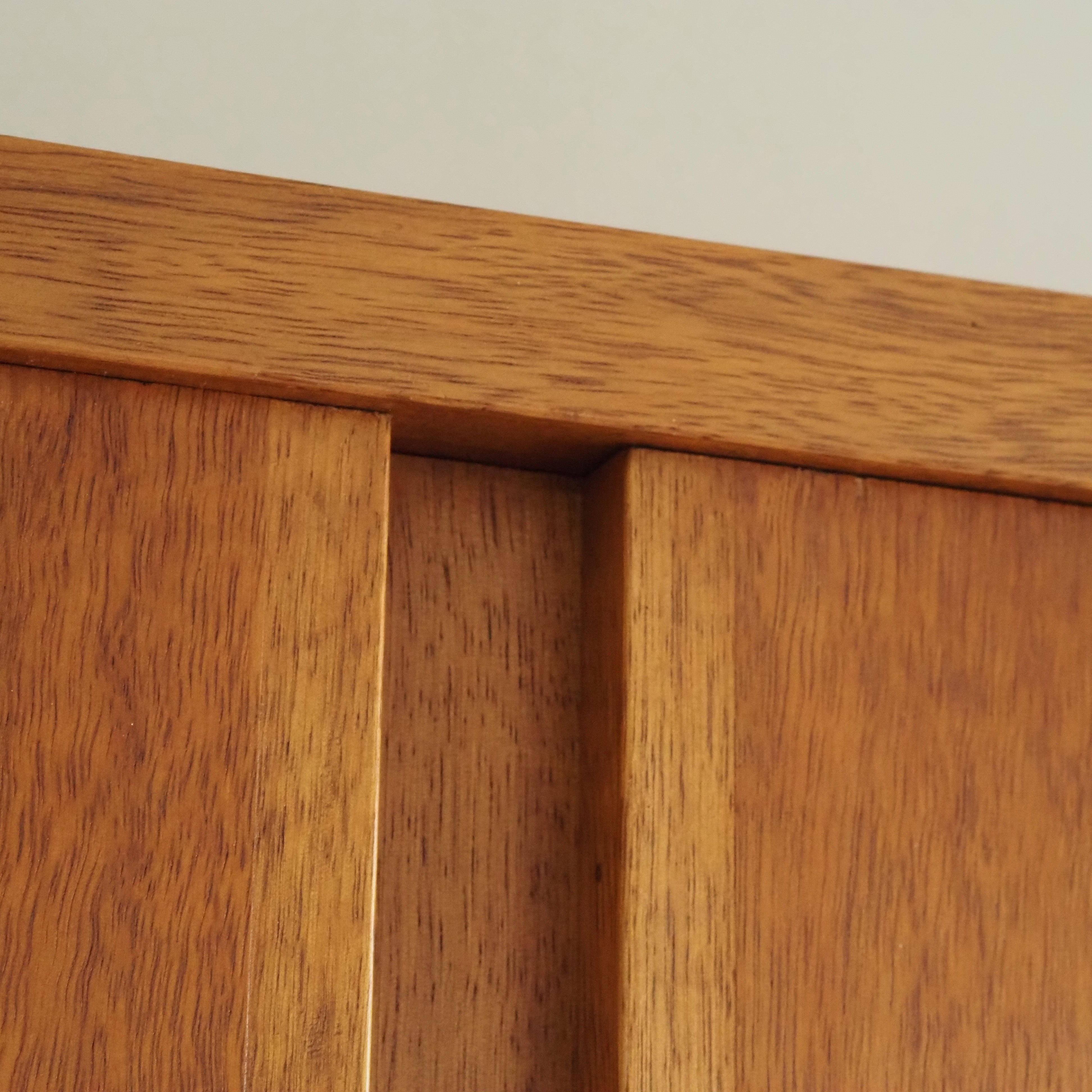 Midcentury Kleiderschrank aus Limbaholz um 1960
